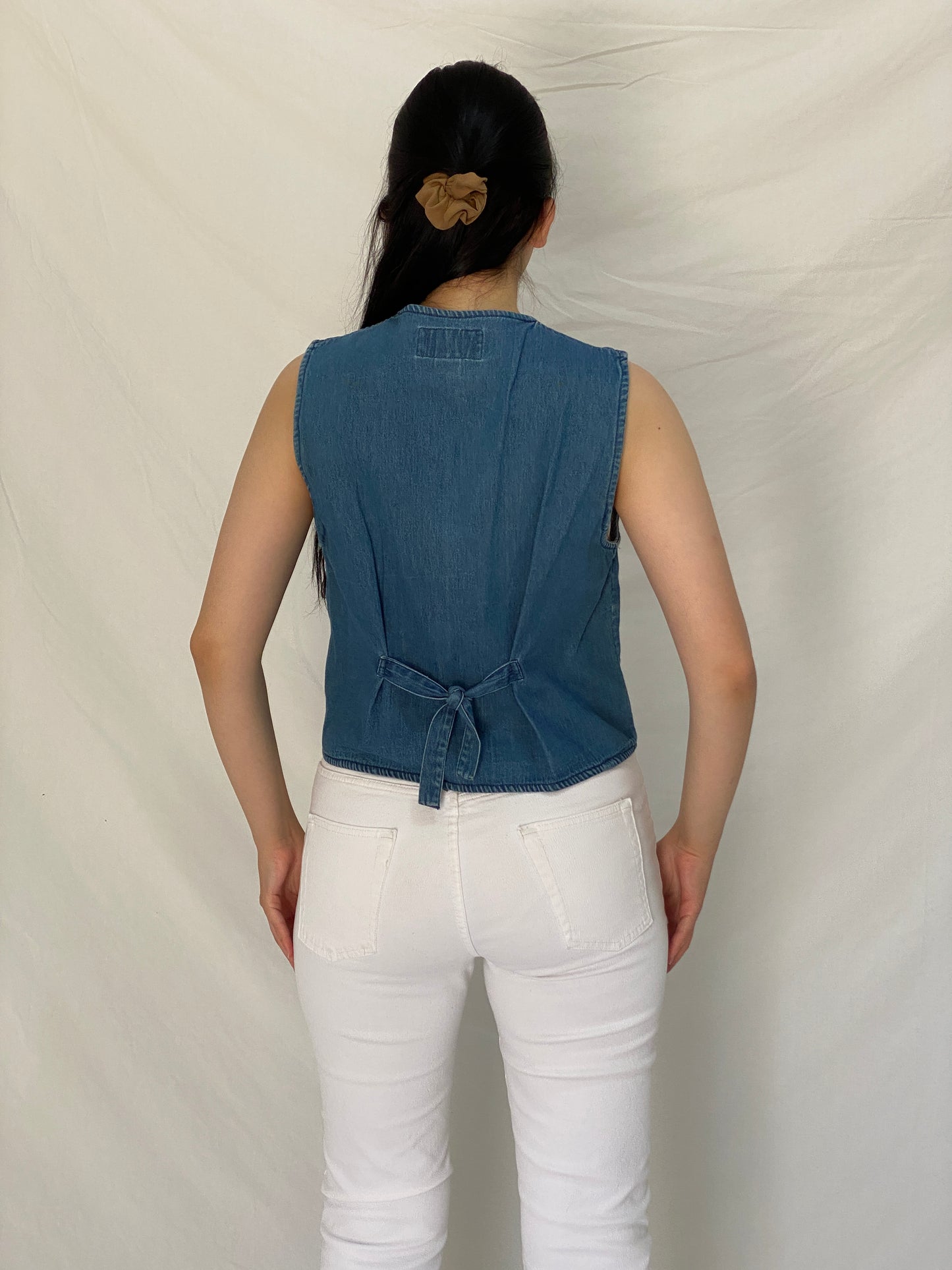 Vintage 90s New Directions Floral Embroidered Beaded Denim Vest – S