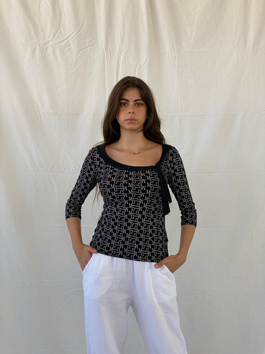 بلوزة مورغان دي توا سوداء اللون بتصميم عتيق من عام 2000 - مقاس متوسط