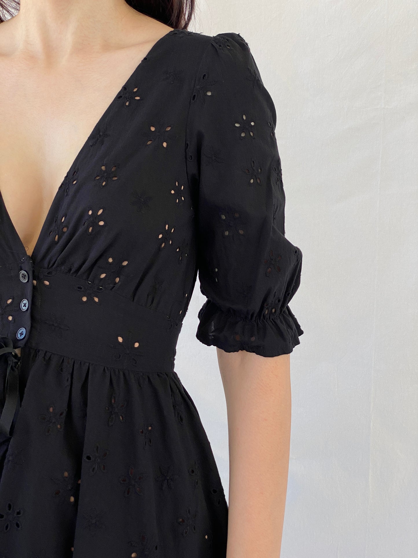 Gorgeous For Love & Lemons Black Eyelet Puff Sleeve Tie Waist Mini Summer Vacation Dress - S