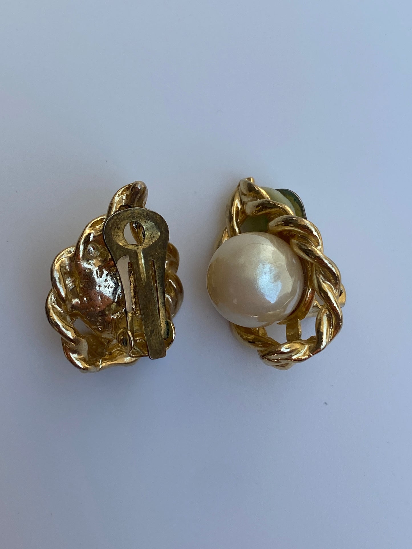 Vintage Gold Tone Faux Pearl Rope Wreath Classic Clip-On Earrings