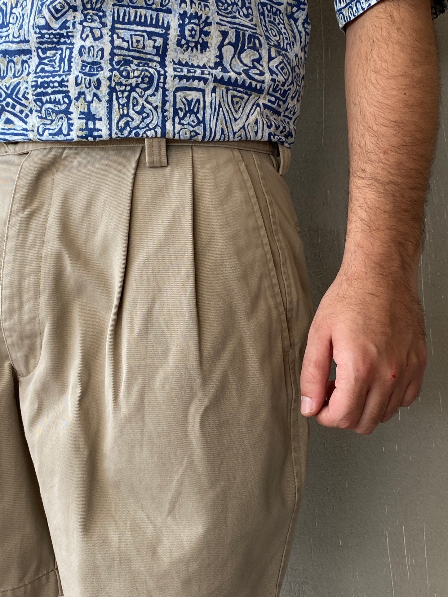 شورت رجالي من القطن من Dockers Khakis من التسعينيات