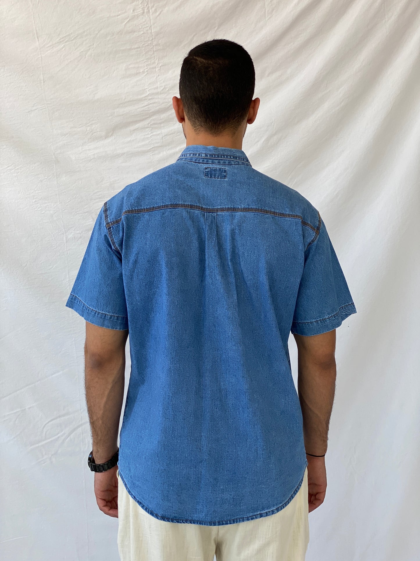قميص جينز كاجوال بأكمام نصفية من Levi's Vintage - M