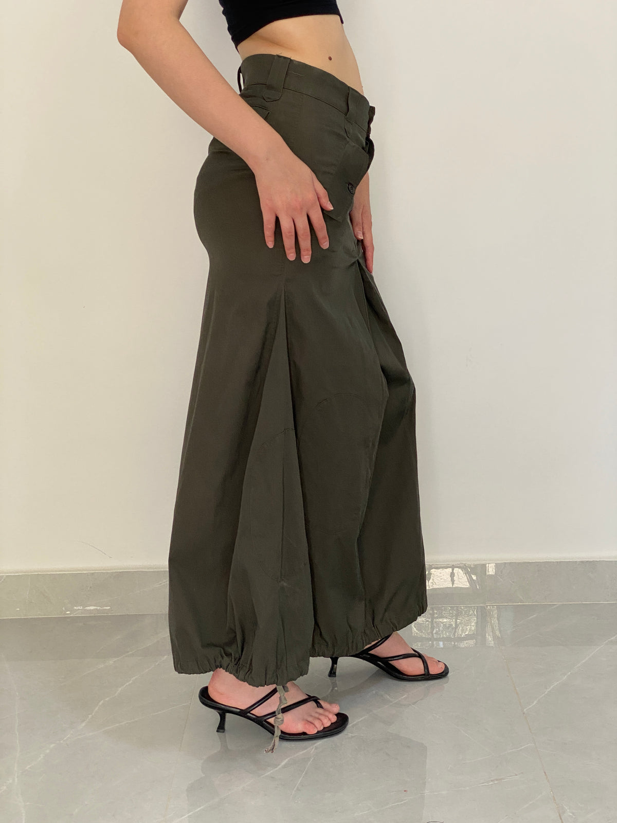 Vintage Y2K Olive Green Utility Cargo Maxi Skirt with Drawstring Hem - L
