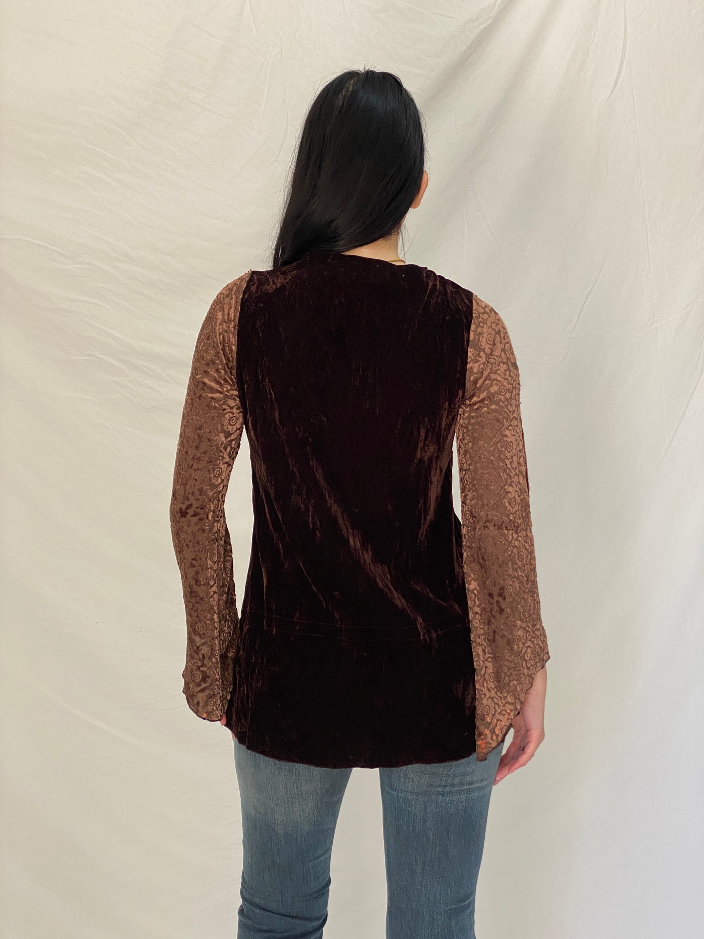 Vintage Y2K Xcepsion Brown Velvet Lace Boho Top with Bell Sleeves - M