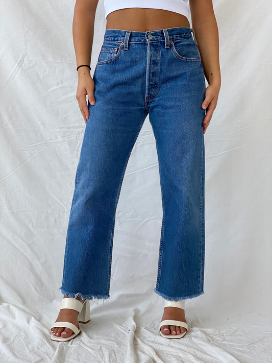 بنطلون جينز نسائي من Levis 501 Cut