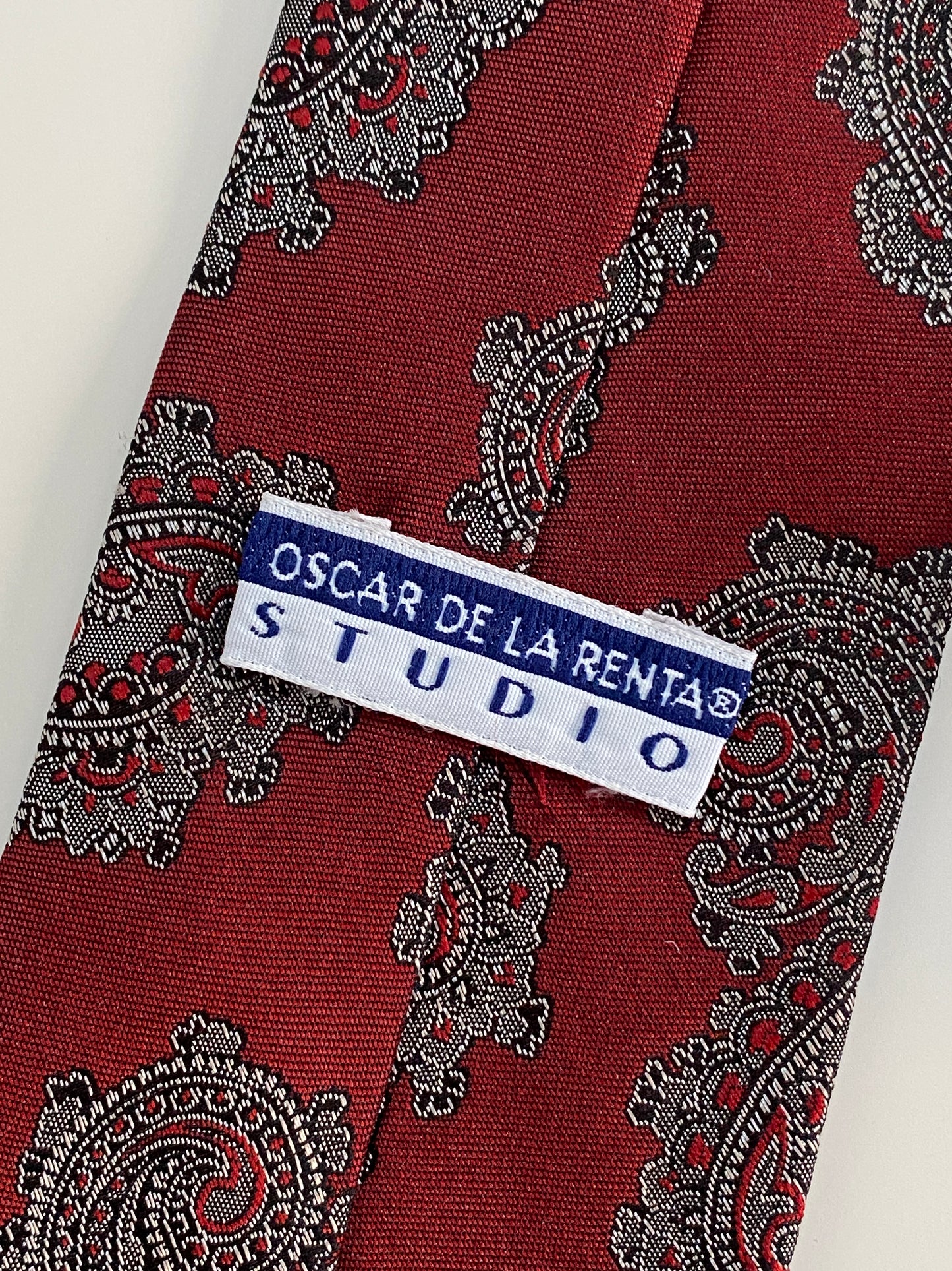 Vintage Oscar de la Renta Studio Silk Tie - Burgundy Paisley Designer Collectible