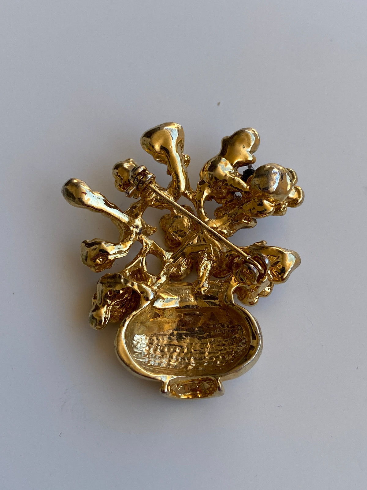 Vintage 90s Gold-Tone Pastel Enamel Flower Vase Statement Brooch