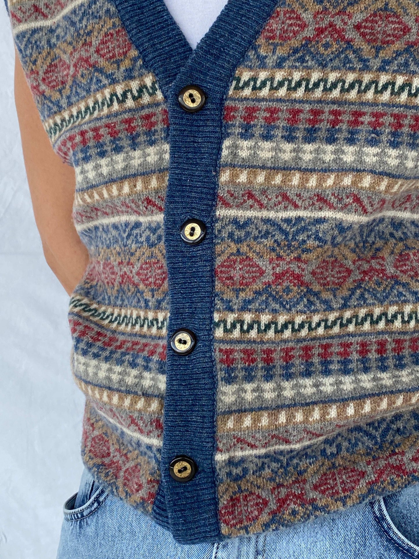 Vintage Ormen Shetland Button-Up Knitted Sweater Vest - Size L - Balagan Vintage Vest 90s, Abdullah, vest, winter