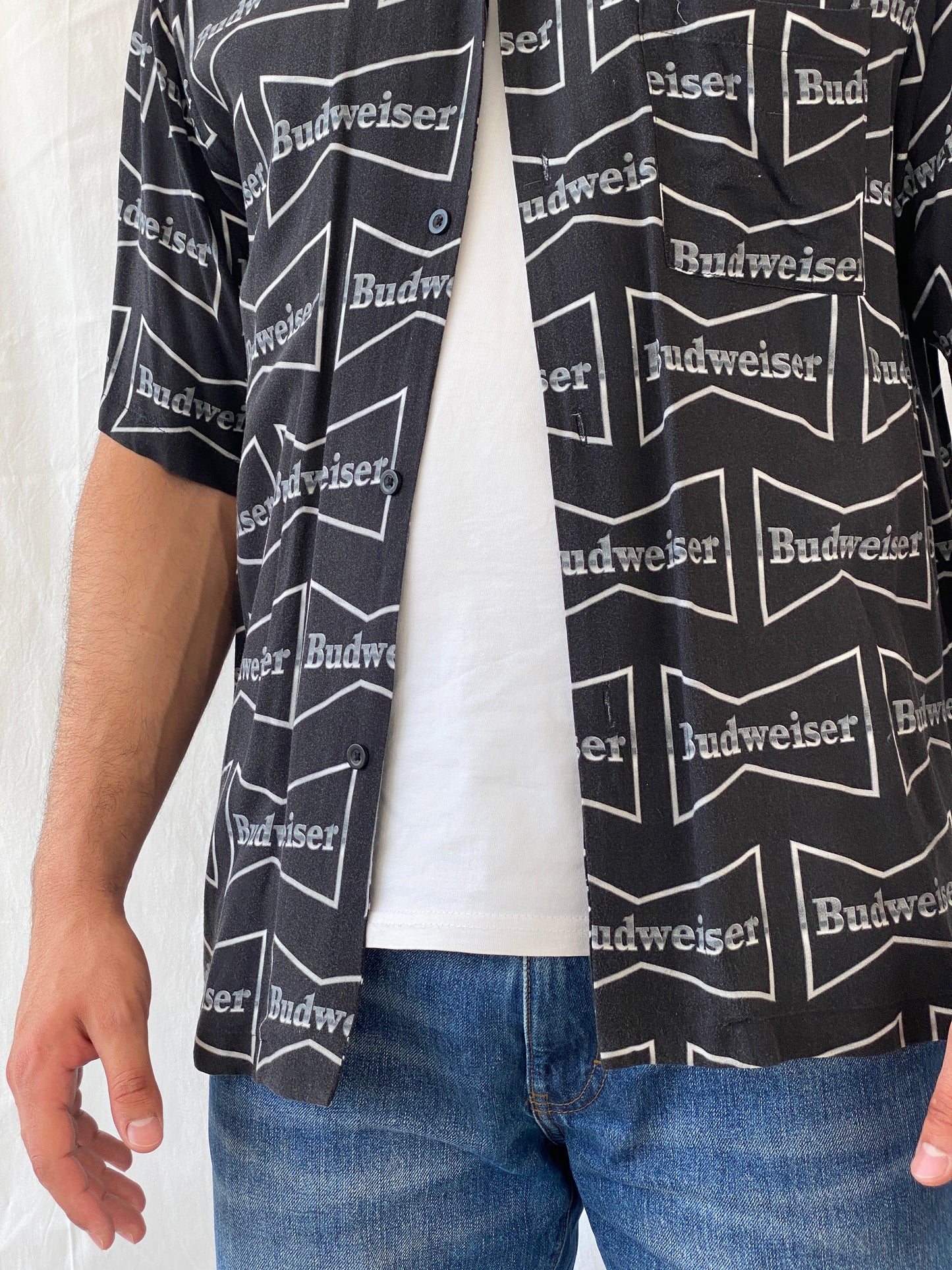 Budweiser Black Men’s Short Sleeve Rayon Shirt - L