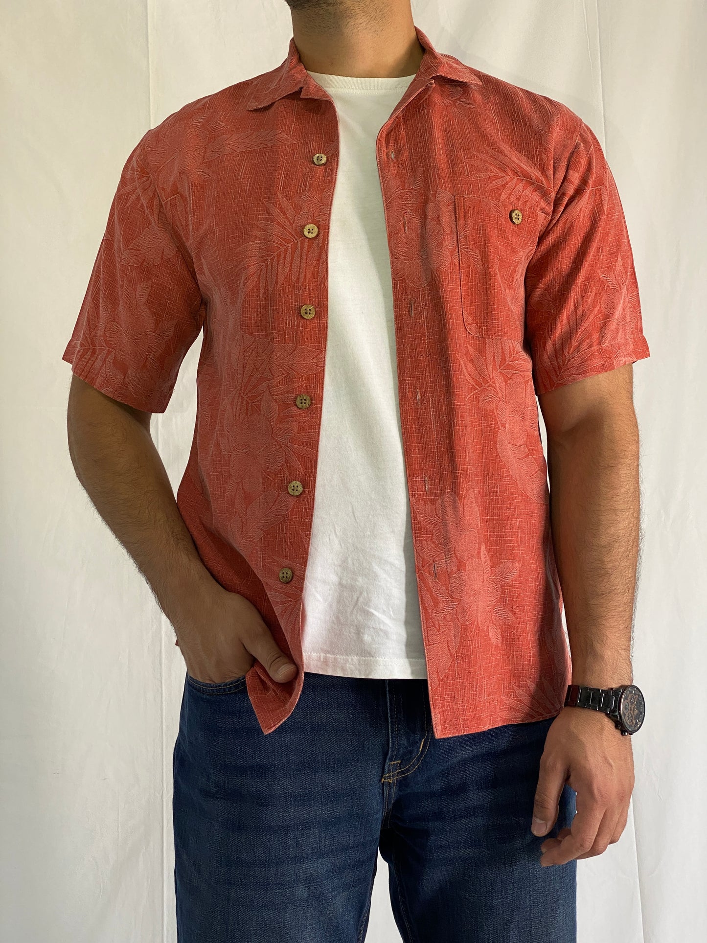 قميص جاكار حريري أحمر قابل للغسل من مجموعة Vintage Island Shores Original Island Wear - مقاس صغير