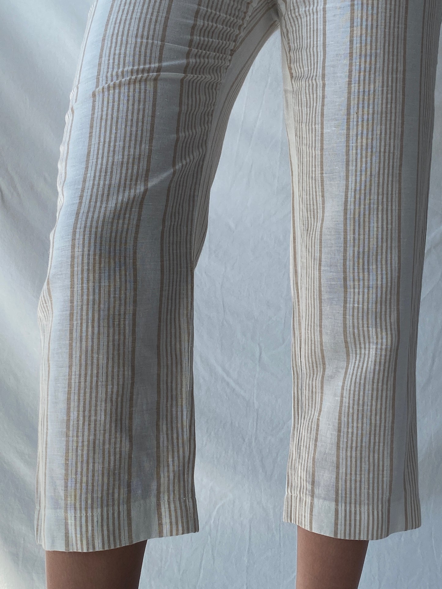 Marc Cain Striped White and Beige Linen Mix Summer Capris Pants - S