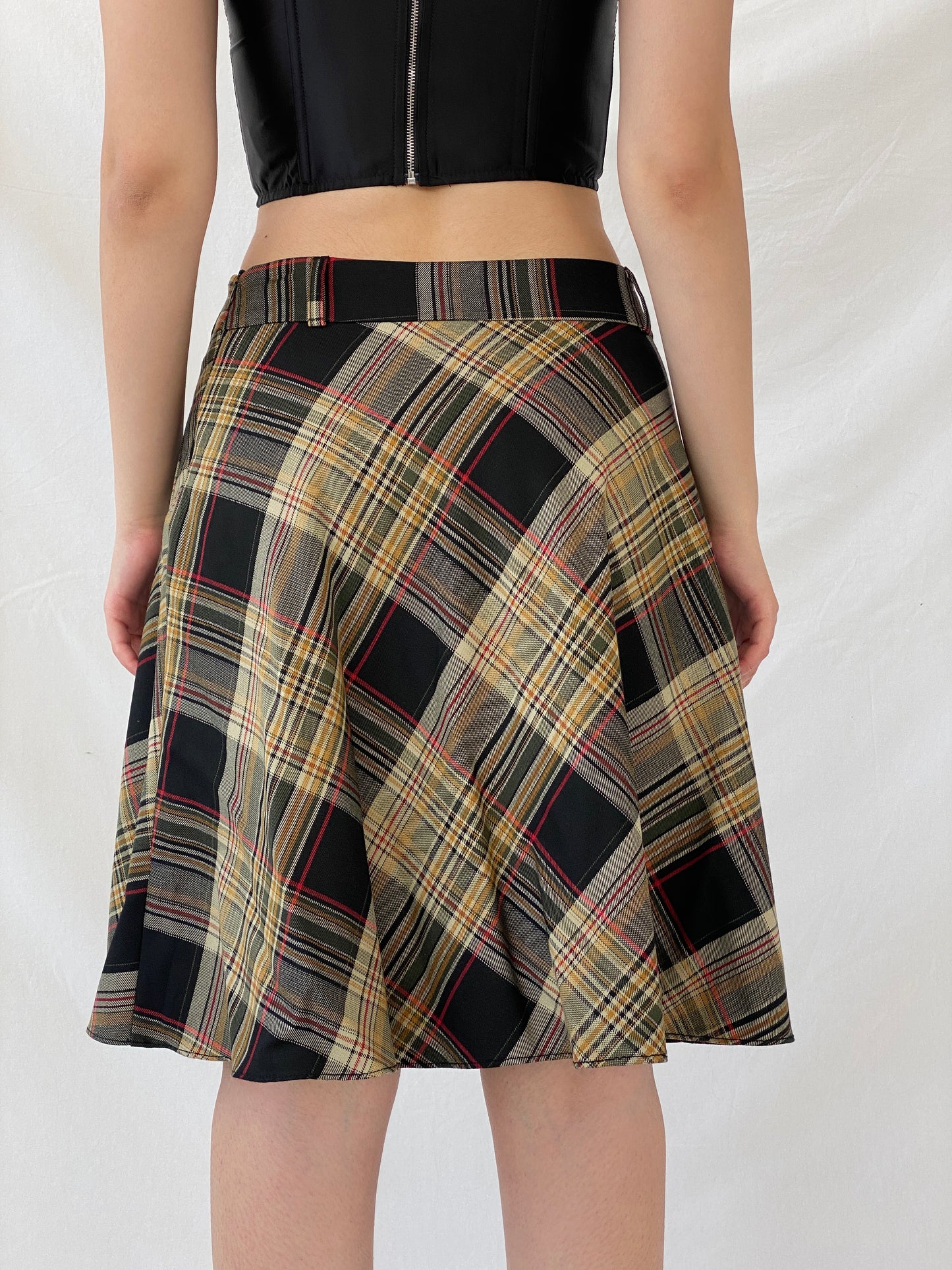 تنورة قصيرة نسائية من قماش التارتان باللون الأصفر والأسود من Beautiful Fusion Plaid Flannel - مقاس M