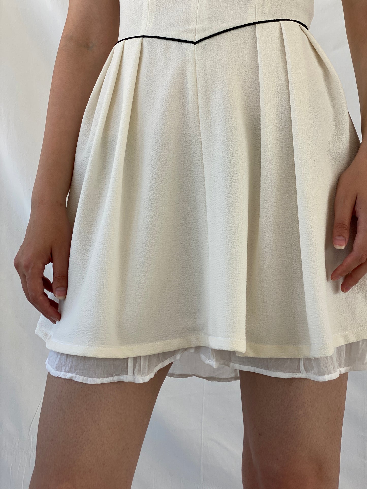 Axara Paris White Fit & Flare Mini Preppy Dress with Puff Sleeves - S