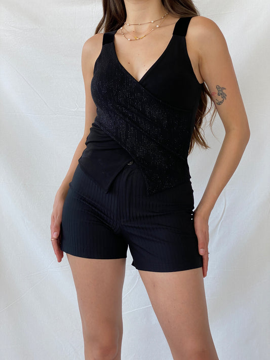 بلوزة سوداء لامعة من مجموعة BSB Y2K Vintage مع أشرطة مخملية - مقاس صغير