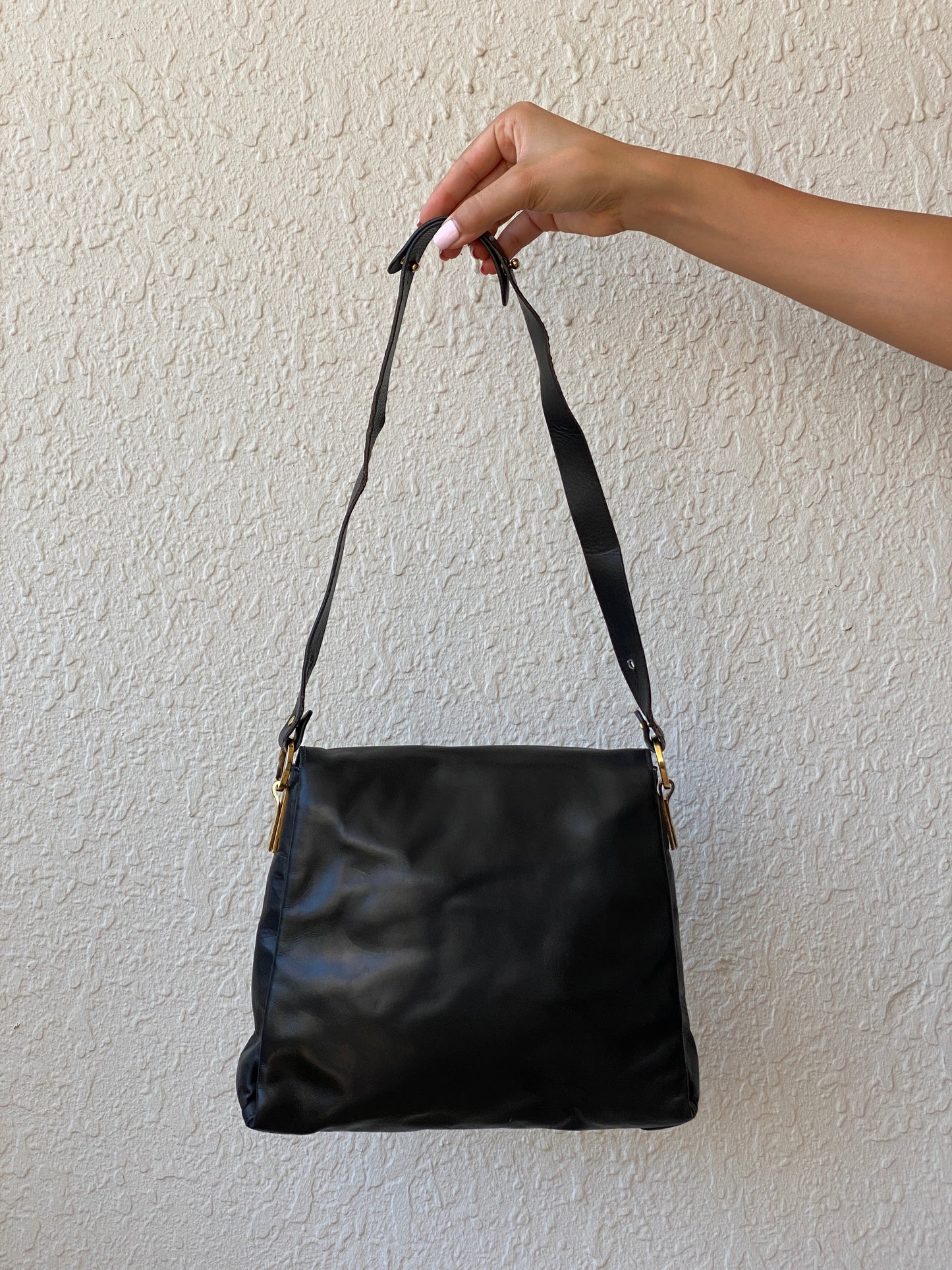 Vintage 90s Black Genuine Leather Gold Hardware Structured Shoulder Bag