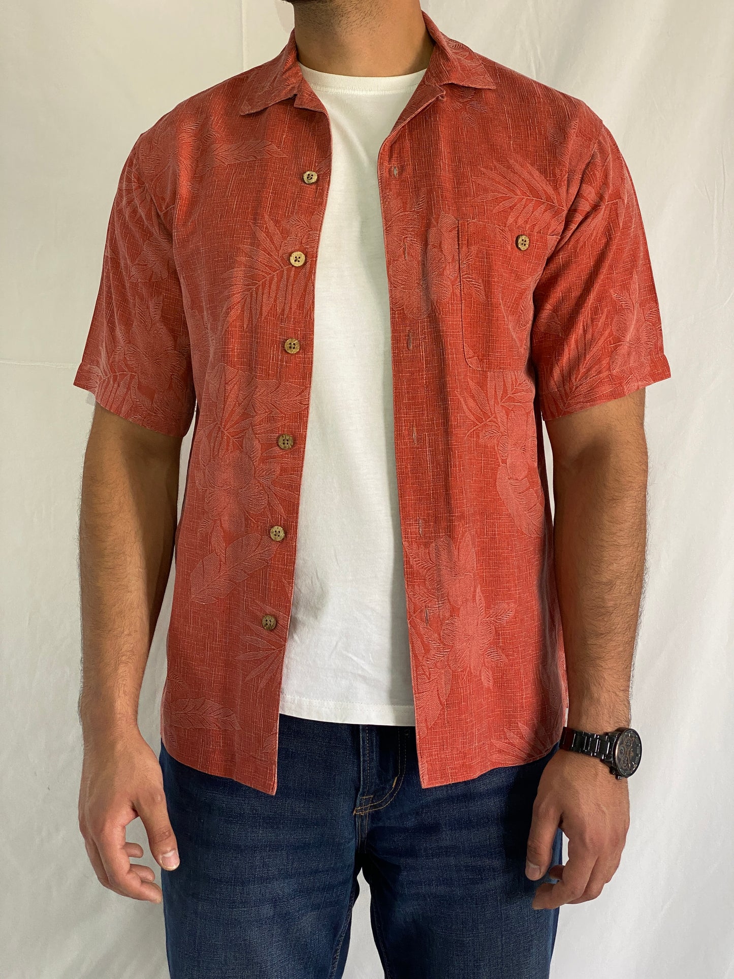 قميص جاكار حريري أحمر قابل للغسل من مجموعة Vintage Island Shores Original Island Wear - مقاس صغير