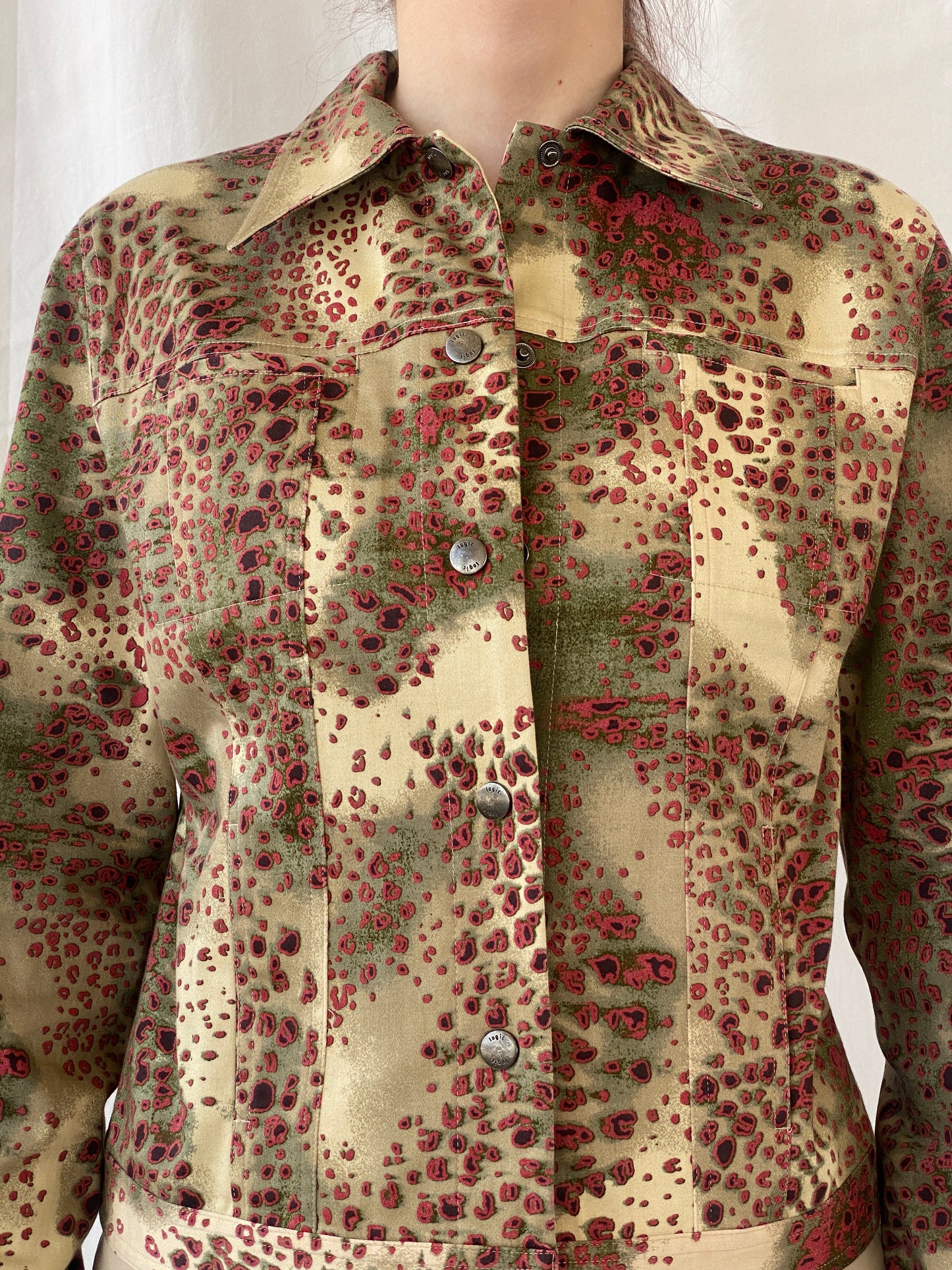 Vintage August Silk Logic Beige Red Animal Print Light Cotton Jacket - M