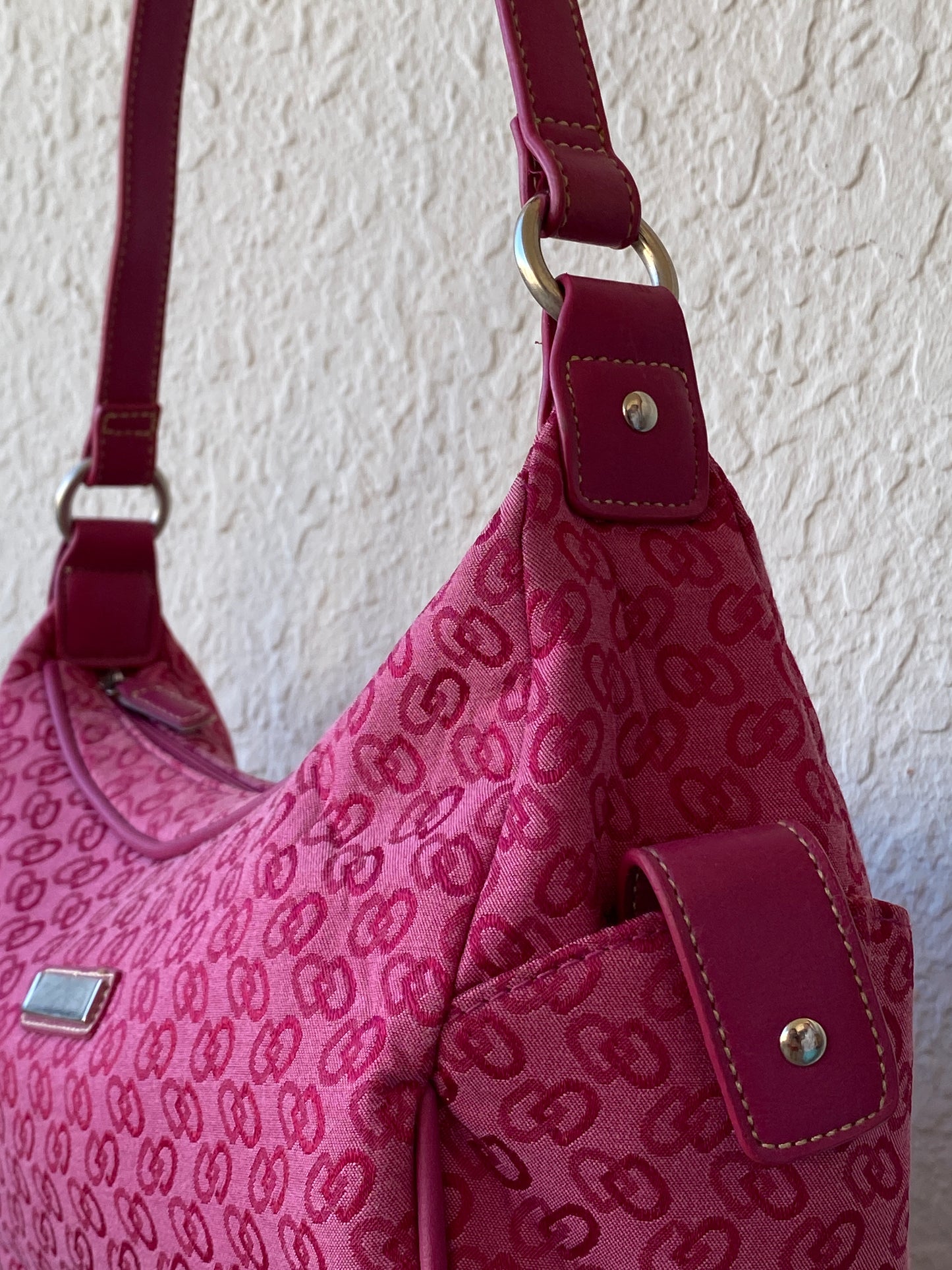 00s Y2K Pink Shoulder Bag With Pockets On The Side