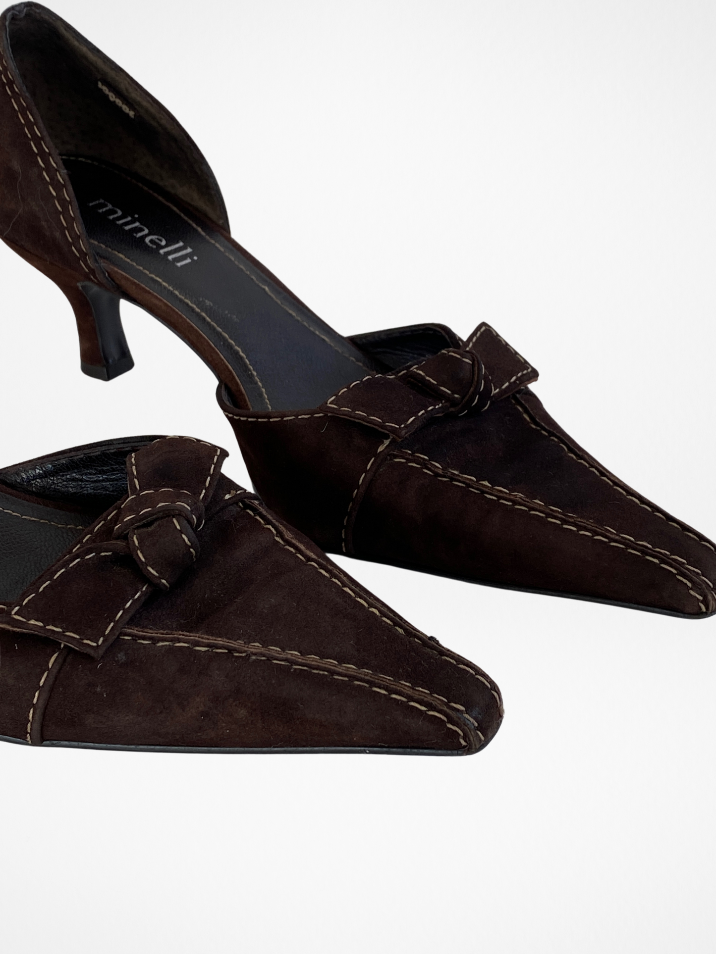 حذاء بكعب قصير من الجلد المدبوغ البني من Minelli Vintage مع عقدة أمامية وخياطة كبيرة