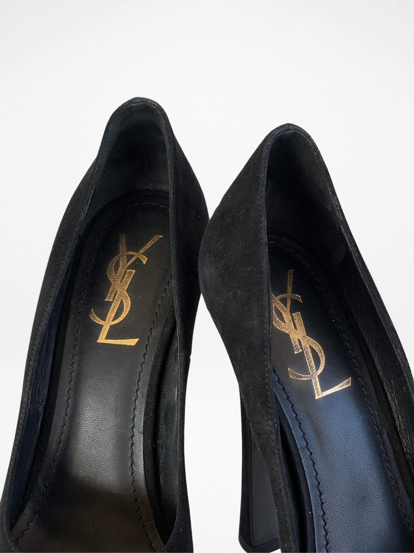 حذاء Tribtoo من YSL أسود من جلد الغزال - ٣٨ يورو