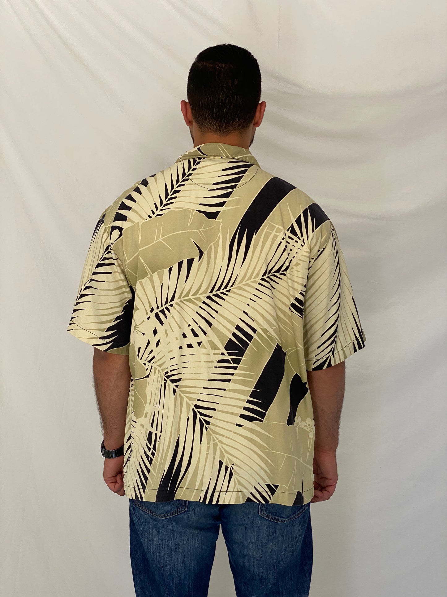 Vintage Tommy Bahama Beige Tropical Leaf Print Silk Hawaiian Camp Shirt - L
