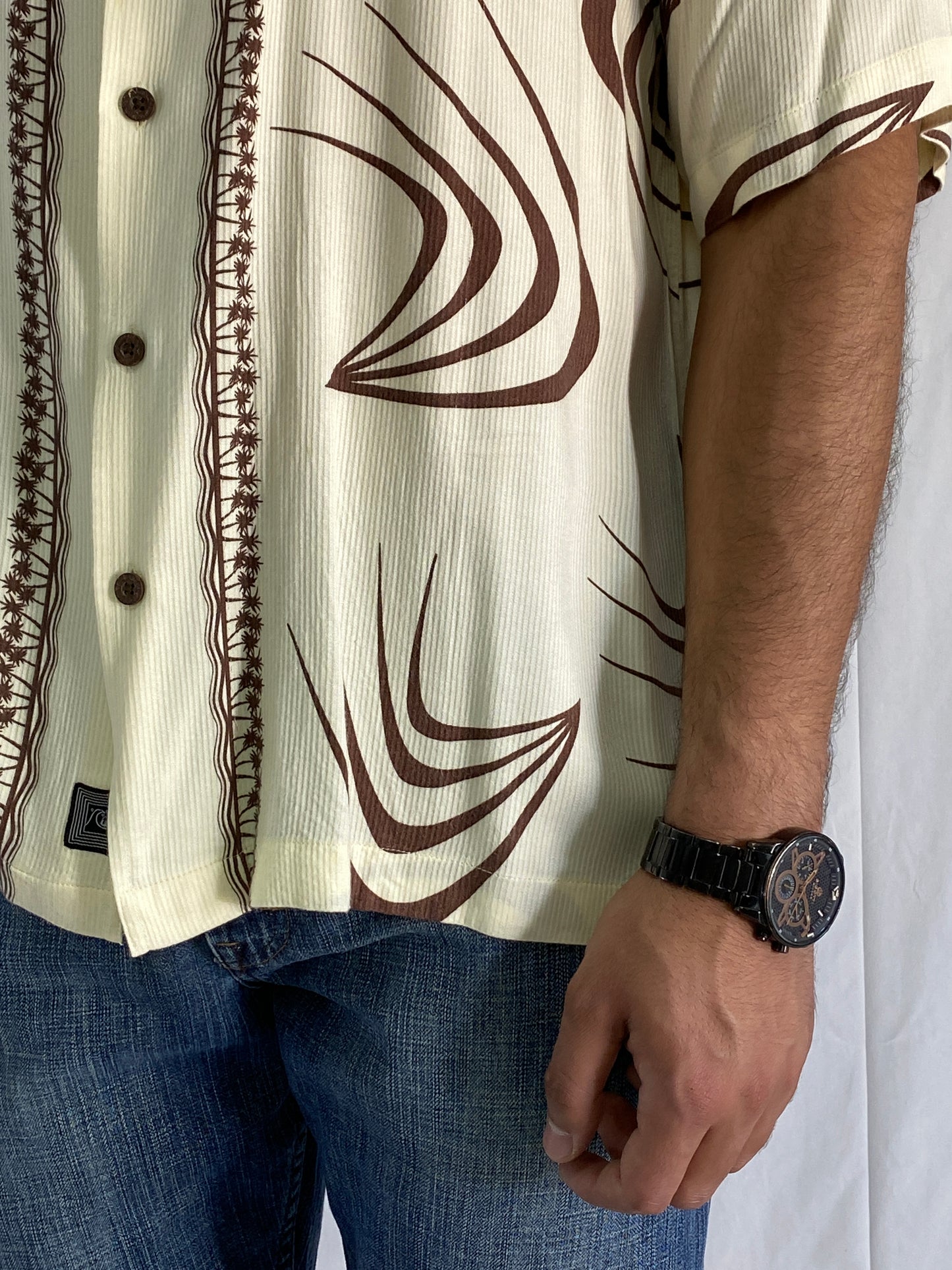 قميص رايون قبيلي بتصميم نخيل تجريدي من Quiksilver إصدار فضي عتيق - مقاس XL