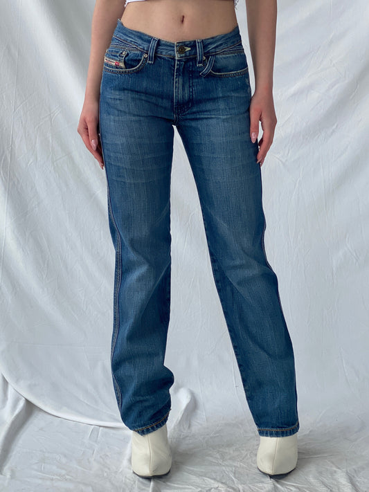 بنطلون جينز نسائي متوسط الارتفاع من Diesel Industry Denim Division - 34EUR