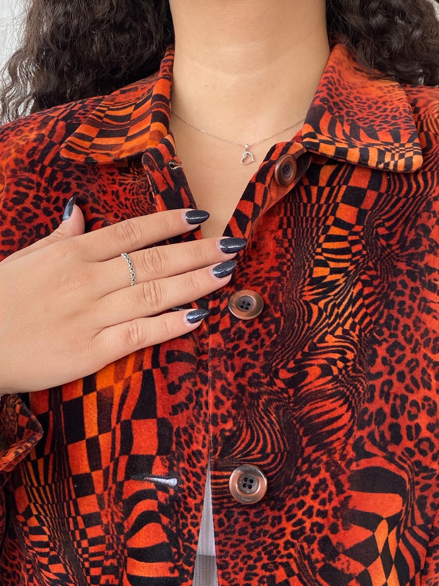 بليزر نسائي عتيق من اللون البرتقالي والأسود - مقاس كبير