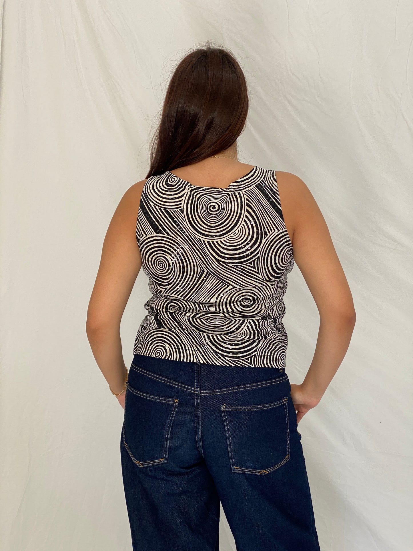 Vintage Y2K Fashion Bug Black & White Swirl Shimmer Sleeveless Top – M