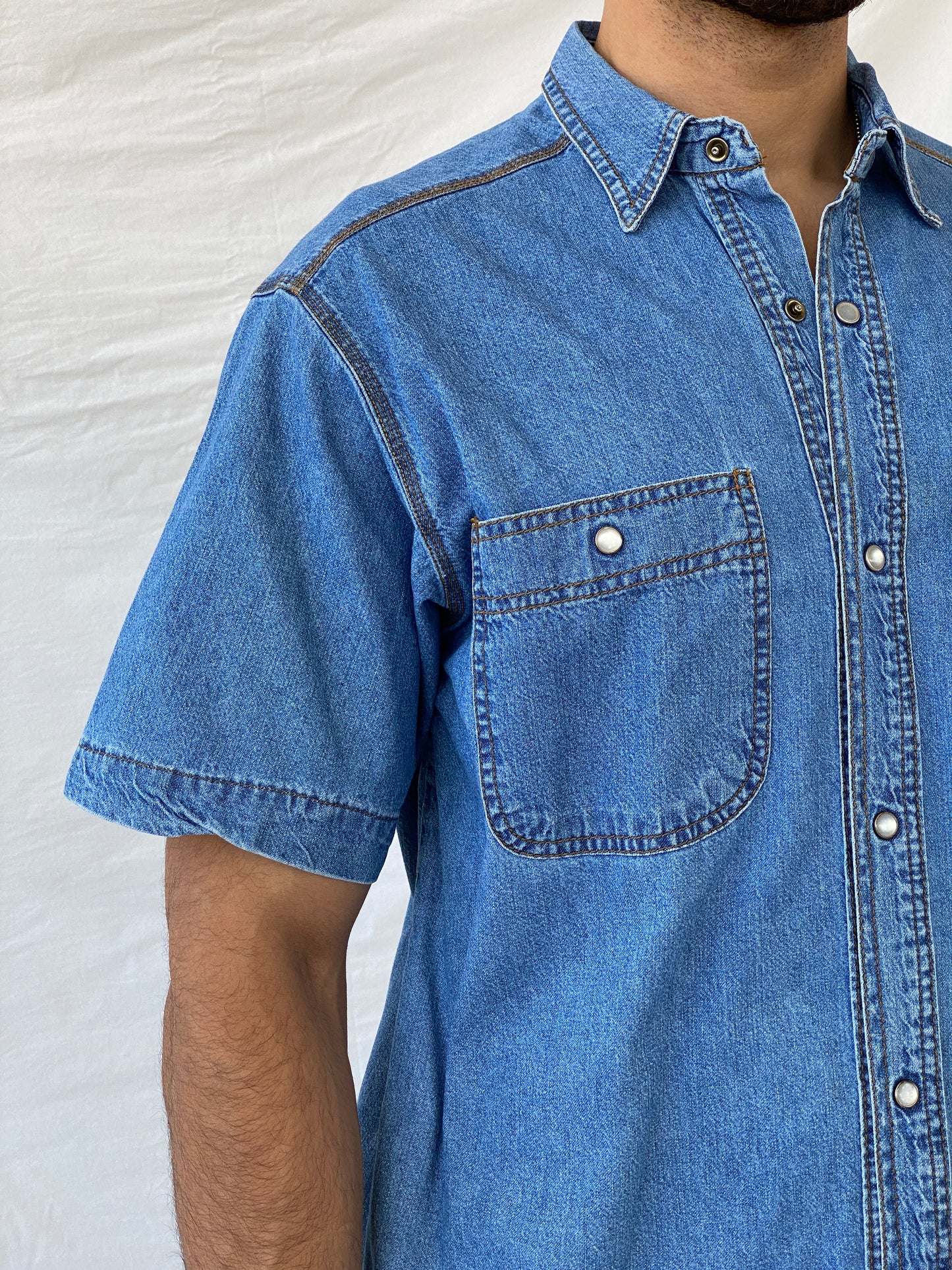 قميص جينز كاجوال بأكمام نصفية من Levi's Vintage - M