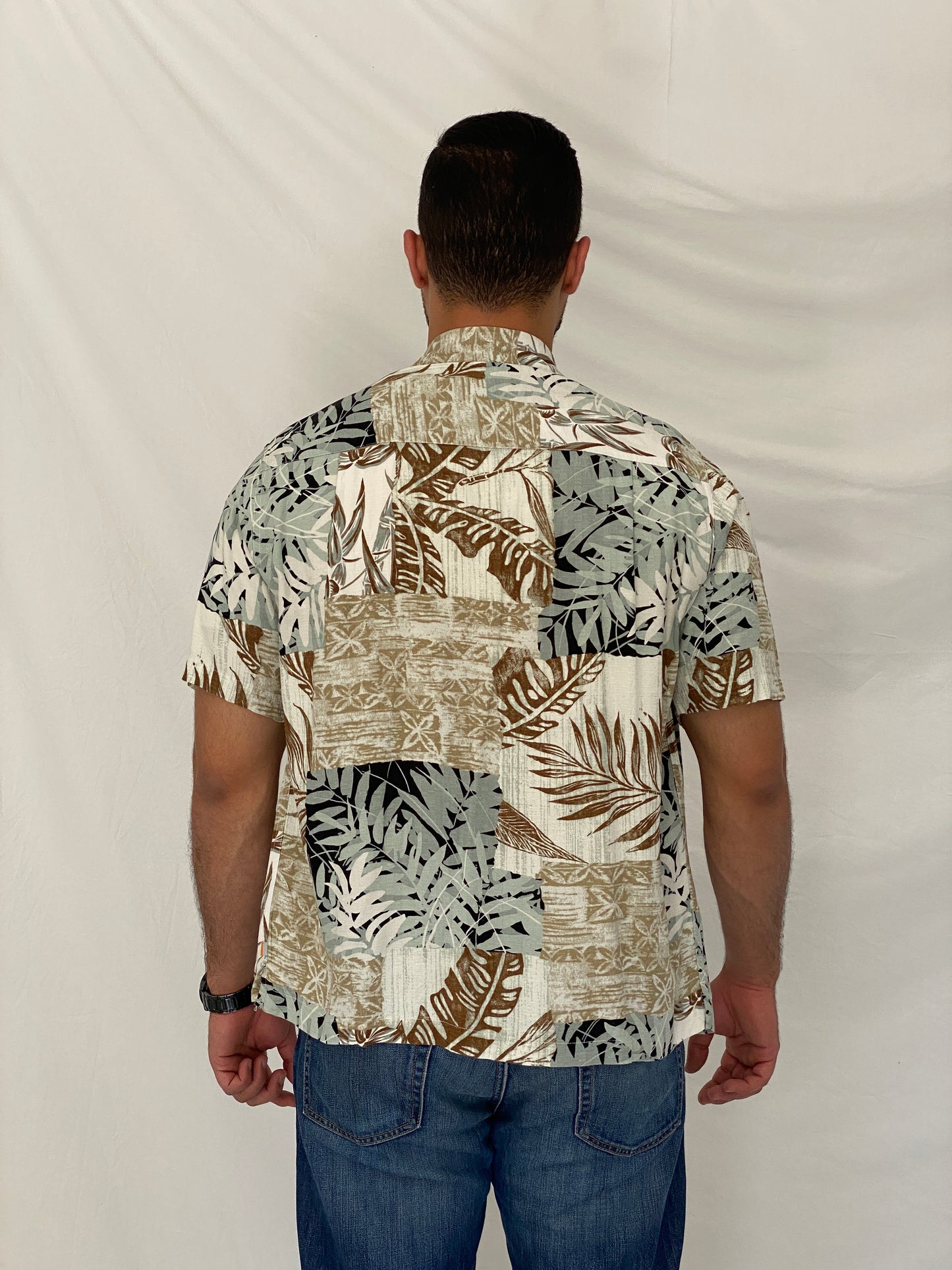 Vintage Y2K Quiksilver Edition Beige Tropical Print Short Sleeve Shirt - M