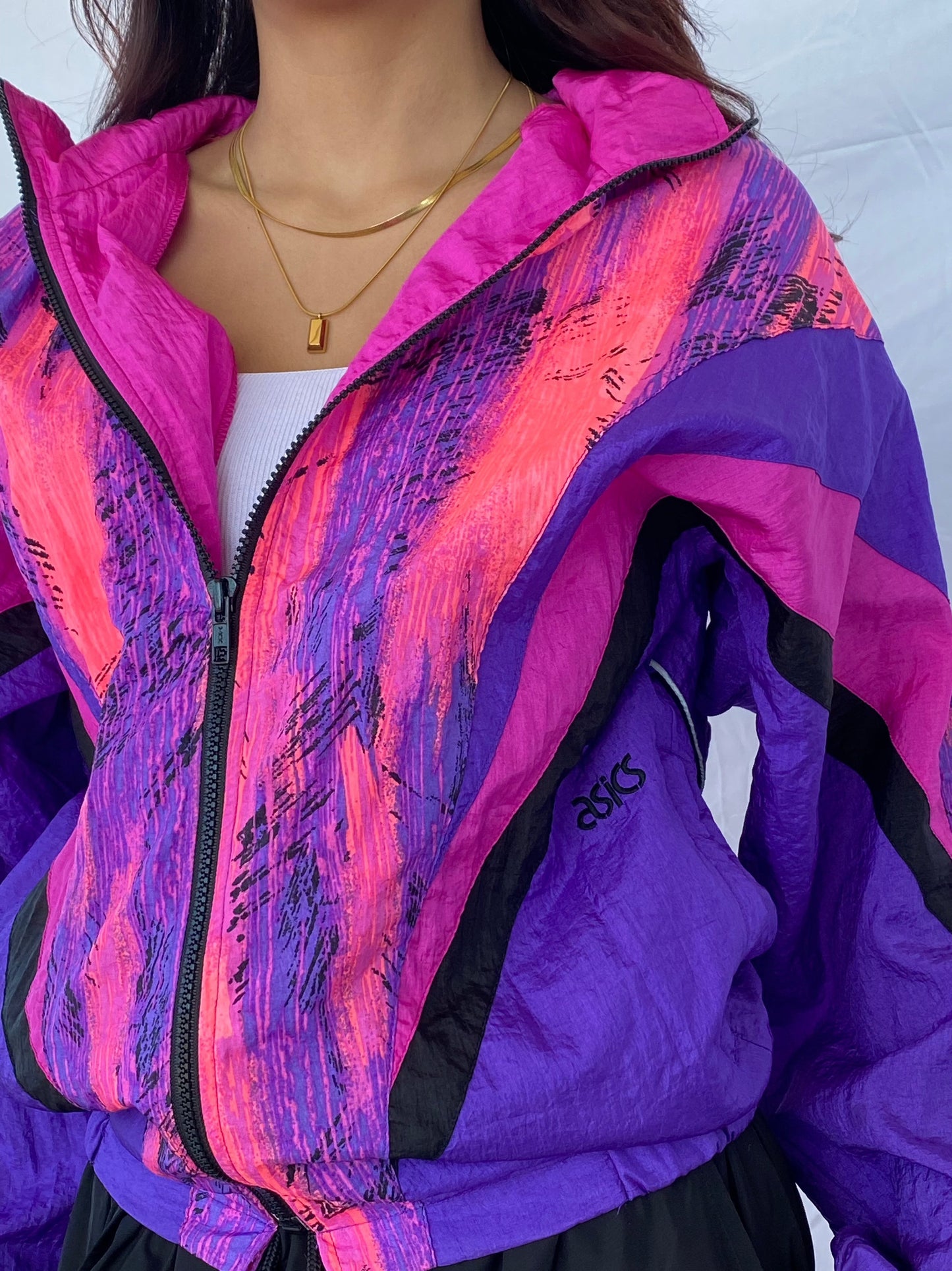 Vintage 90s ASICS Windbreaker Jacket - Balagan Vintage Windbreaker Jacket 90s, nylon, outerwear, vintage, windbreaker, windbreaker jacket