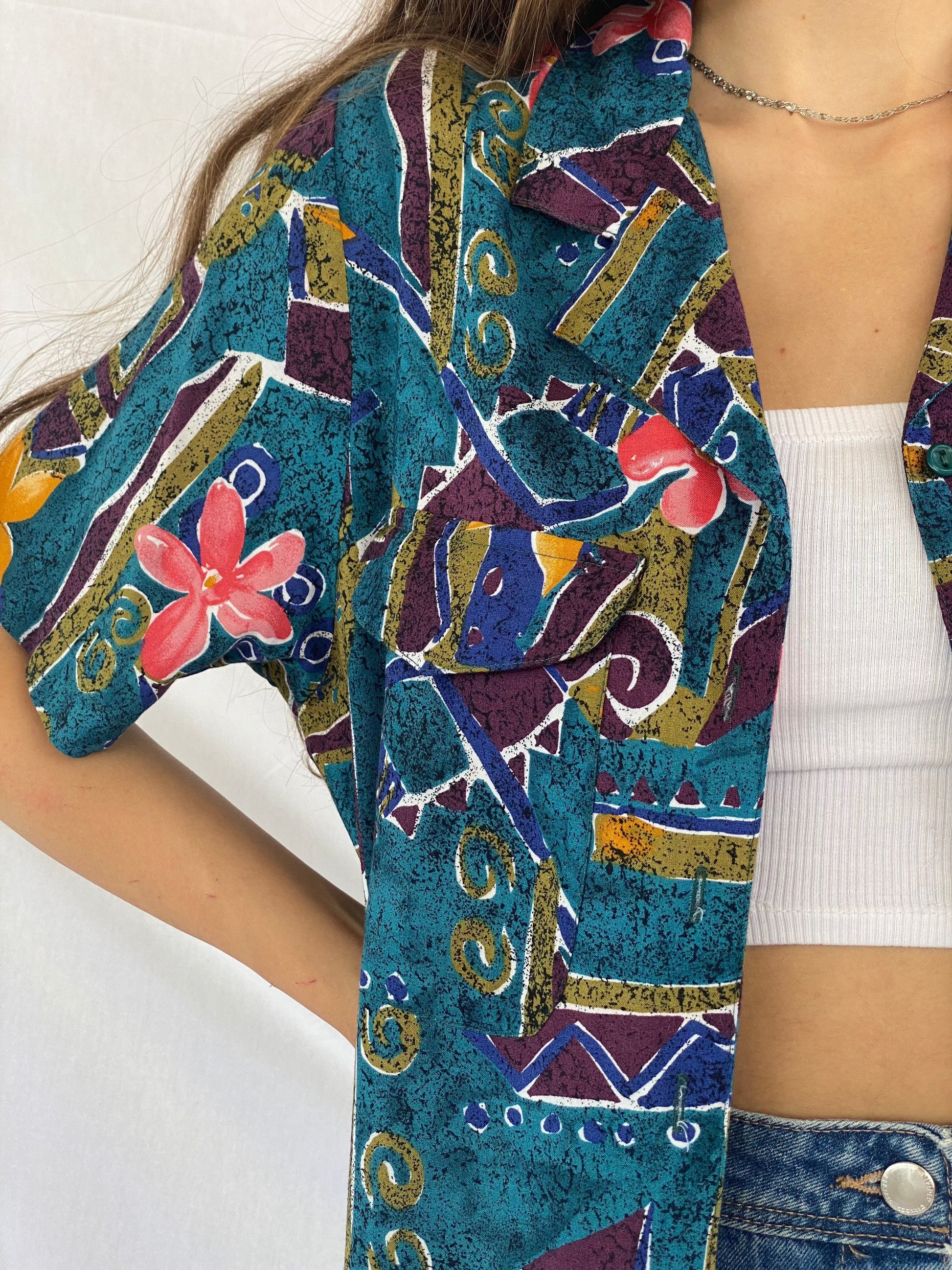 Vintage MAGGIE LAWRENCE Printed Shirt - Balagan Vintage Half Sleeve Shirt 00s, 90s, crazy print, half sleeve shirt, Hawaiian shirt, printed shirt, prints, shirt, shirts, streetwear, summer, summer prints, techno, techno wear, Top, unisex, unisex shirts, vintage, vintage prints, women, women top, Y2K