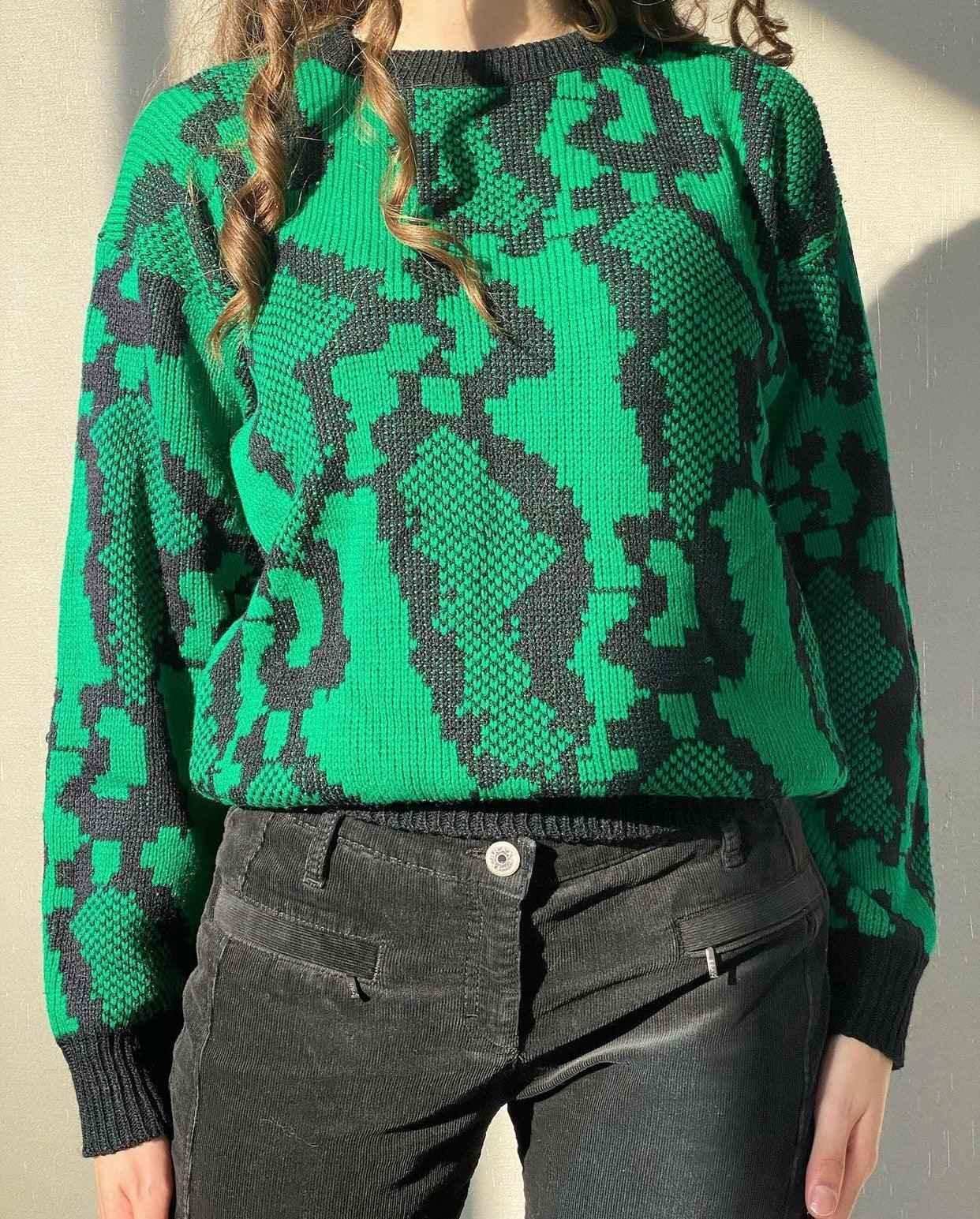 Vintage Knit Sweater - Balagan Vintage Sweater 80s, 90s, printed sweater, streetwear, sweater, vintage, vintage sweater, winter, women