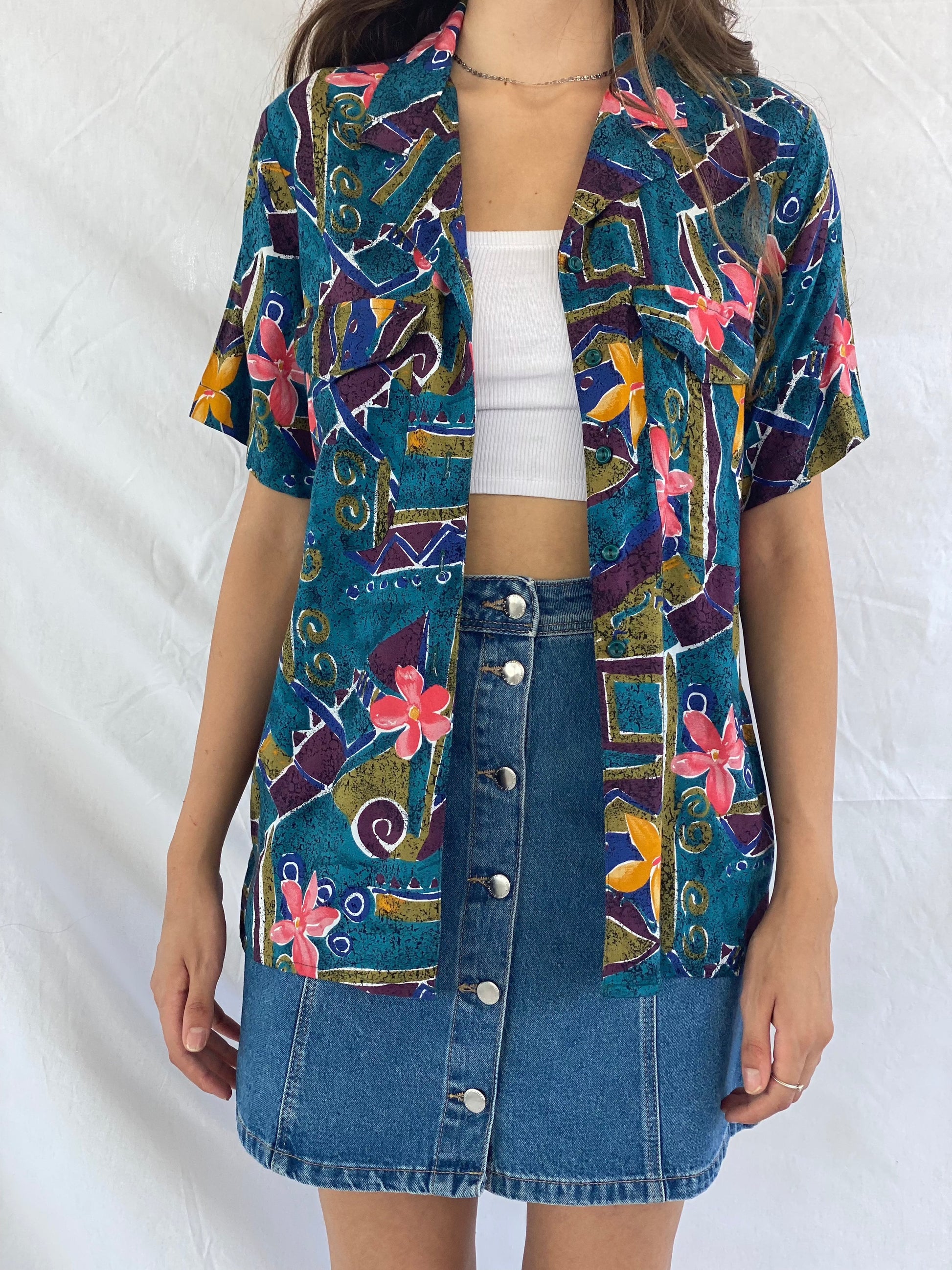 Vintage MAGGIE LAWRENCE Printed Shirt - Balagan Vintage Half Sleeve Shirt 00s, 90s, crazy print, half sleeve shirt, Hawaiian shirt, printed shirt, prints, shirt, shirts, streetwear, summer, summer prints, techno, techno wear, Top, unisex, unisex shirts, vintage, vintage prints, women, women top, Y2K