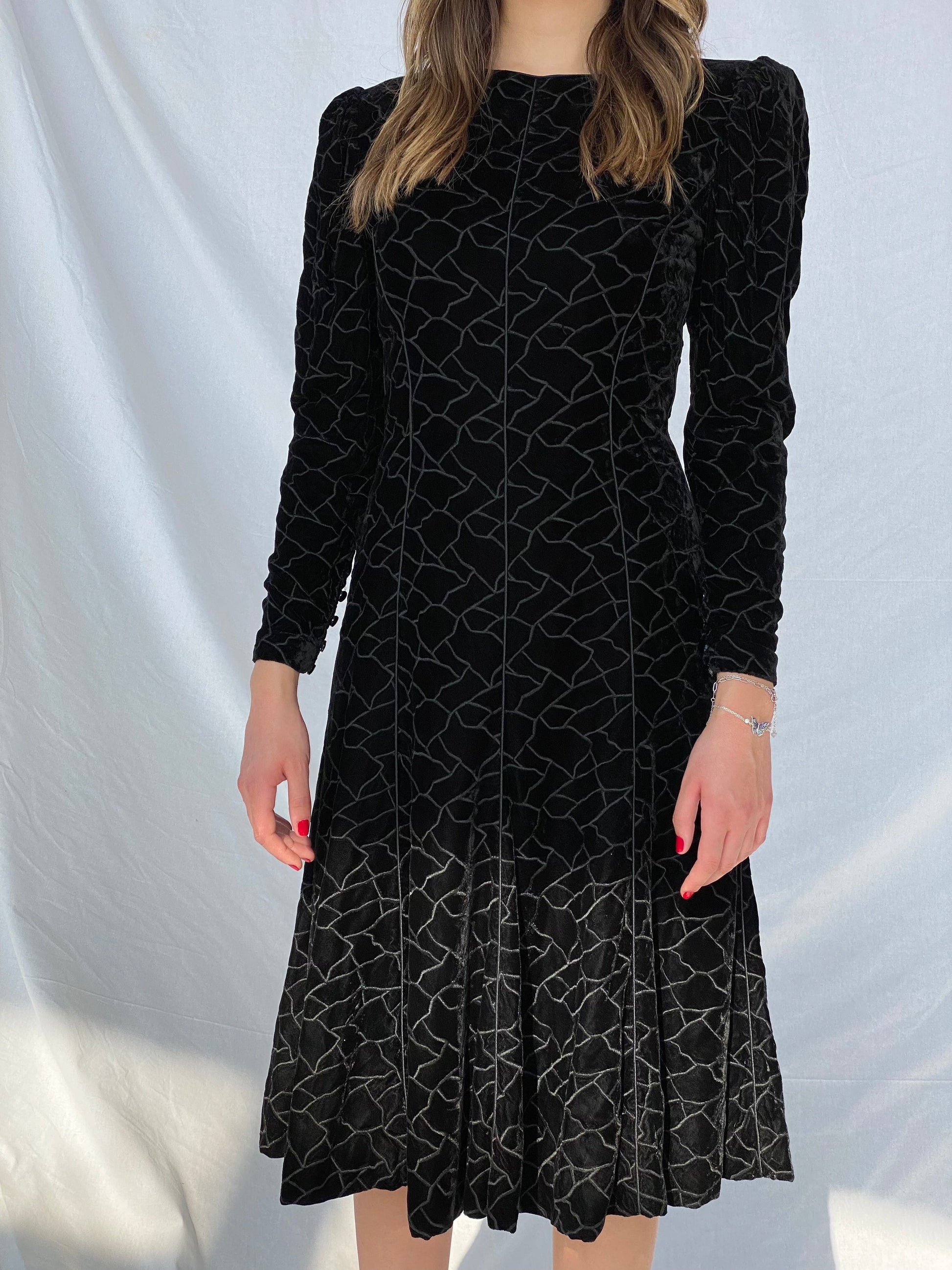 Vintage 80s/90s Emanuel Ungaro Velvet Dress - Balagan Vintage Velvet Dress 90s, black dress, dress, velvet, velvet dress, vintage