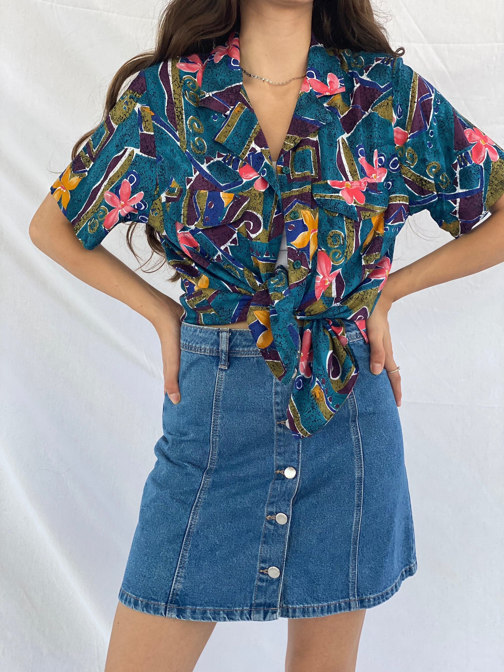 Vintage MAGGIE LAWRENCE Printed Shirt - Balagan Vintage Half Sleeve Shirt 00s, 90s, crazy print, half sleeve shirt, Hawaiian shirt, printed shirt, prints, shirt, shirts, streetwear, summer, summer prints, techno, techno wear, Top, unisex, unisex shirts, vintage, vintage prints, women, women top, Y2K