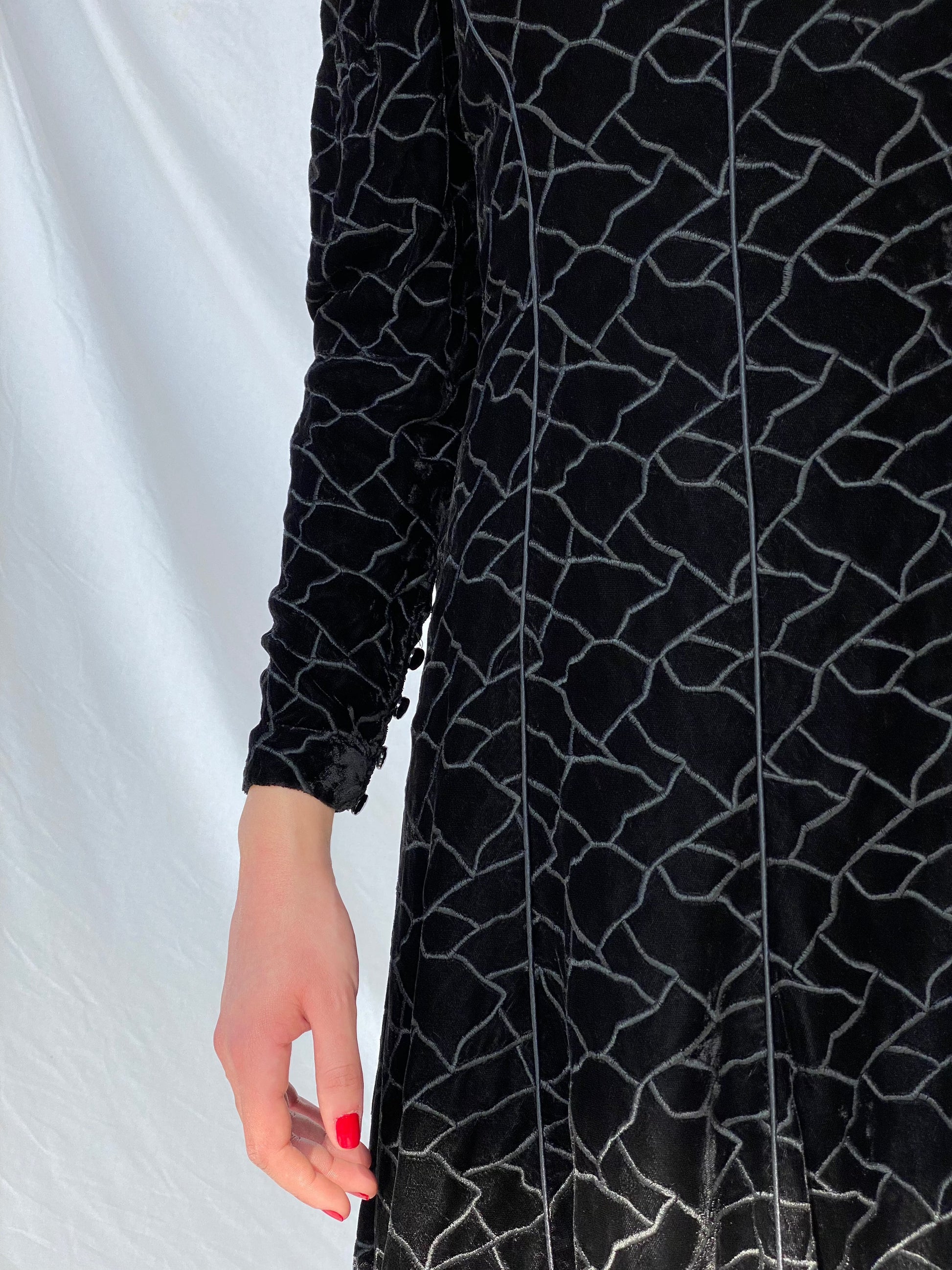 Vintage 80s/90s Emanuel Ungaro Velvet Dress - Balagan Vintage Velvet Dress 90s, black dress, dress, velvet, velvet dress, vintage