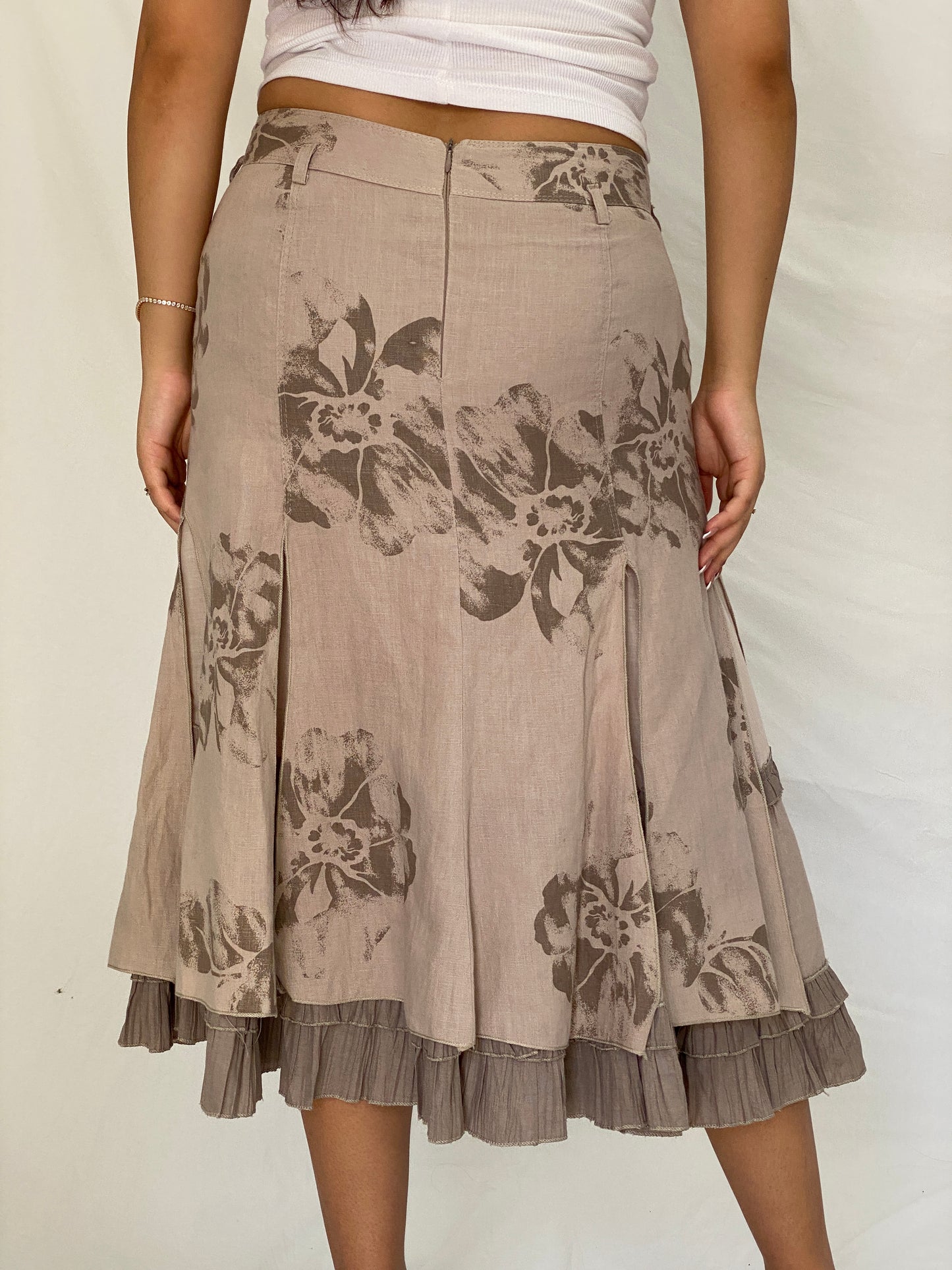 Vintage Layered Linen Taupe Floral Midi Skirt with Ruffle Hem – L