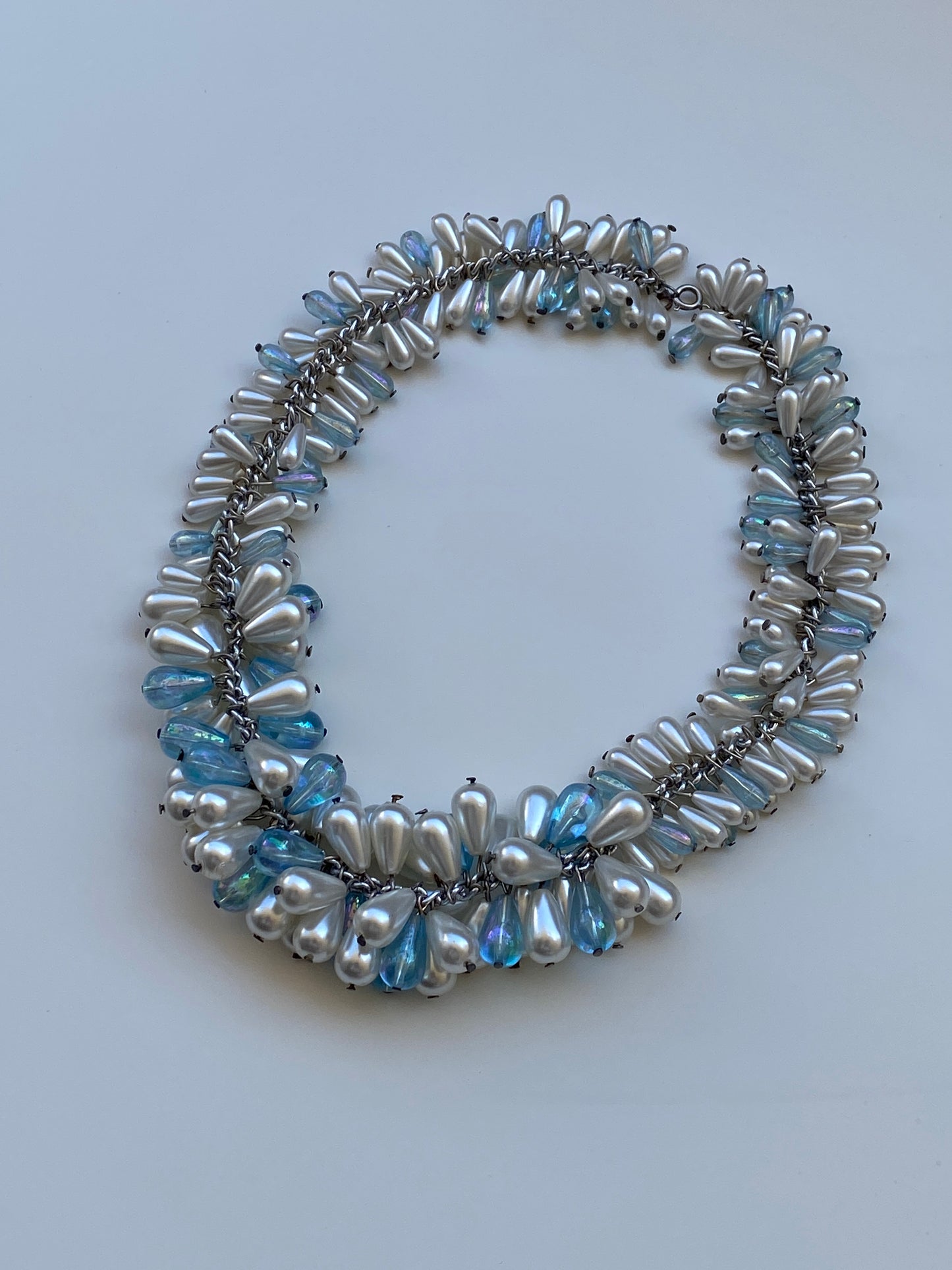Vintage Faux Pearl & Iridescent Beaded Cluster Necklace Y2K Glam Jewelry