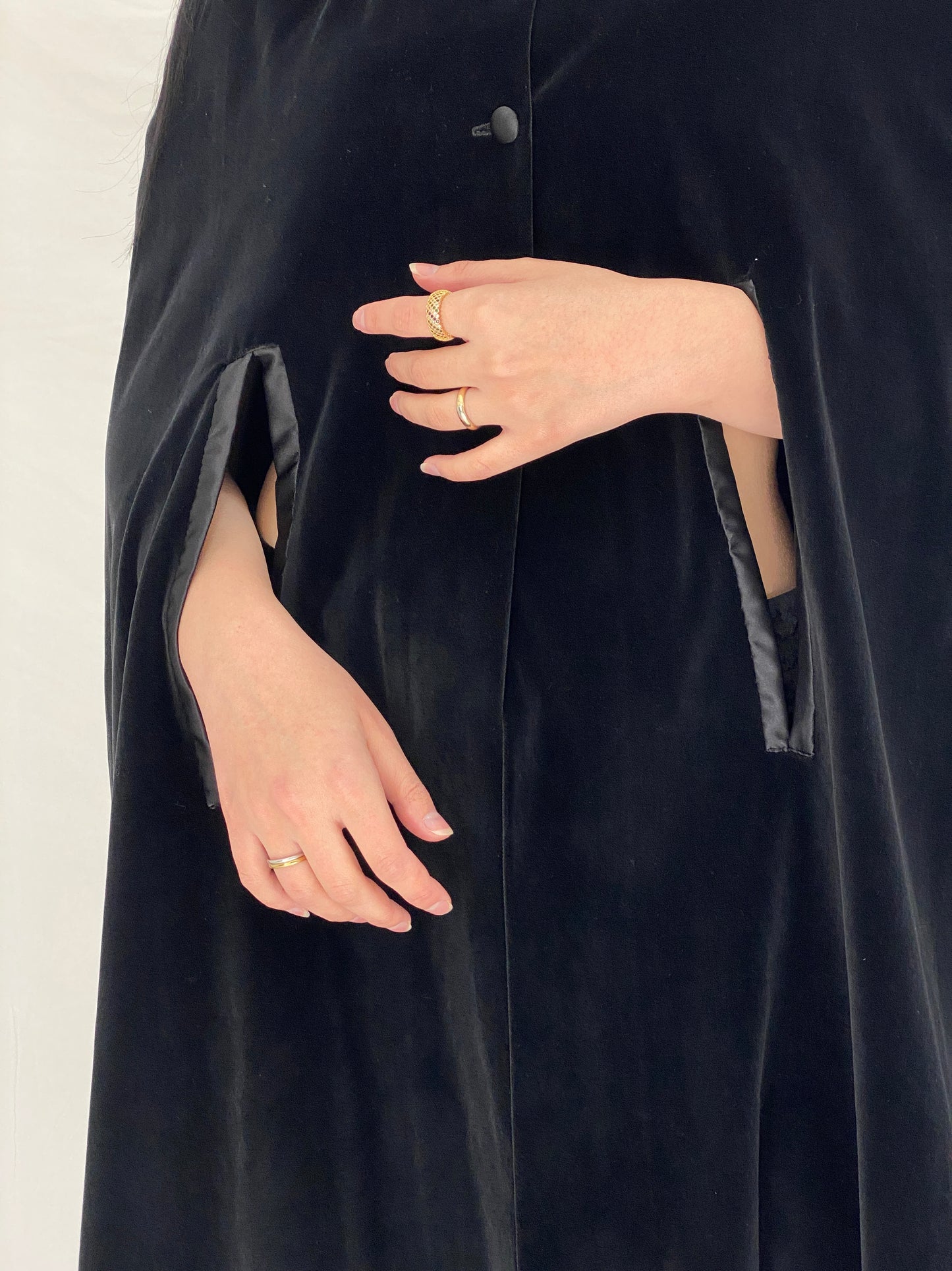 Vintage Black Velvet Cape with Satin Statement Collar - Gothic Elegance Evening Outerwear