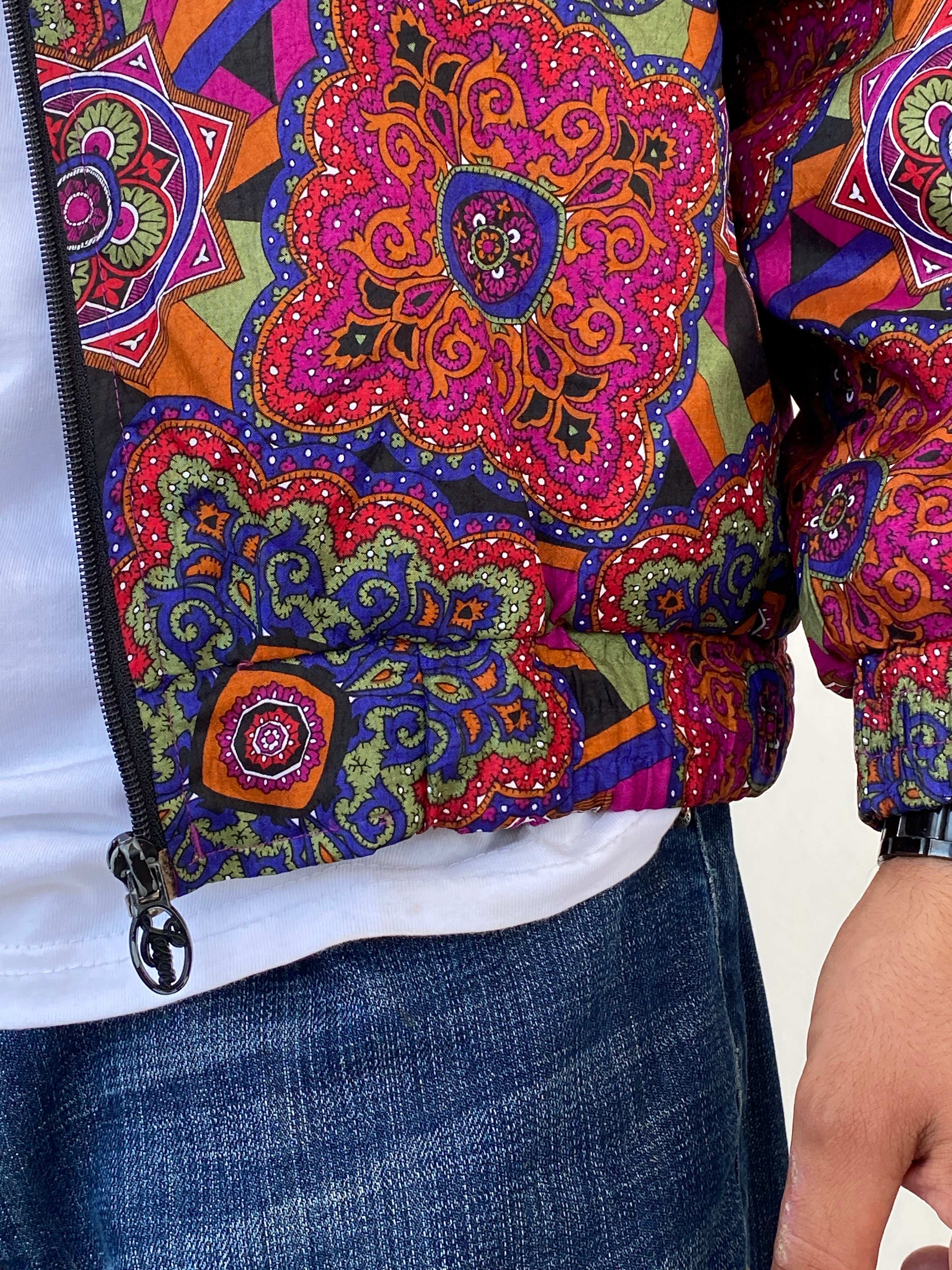 Vintage 80s/90s Lavon by Cheerful Corp Paisley Print Windbreaker - L