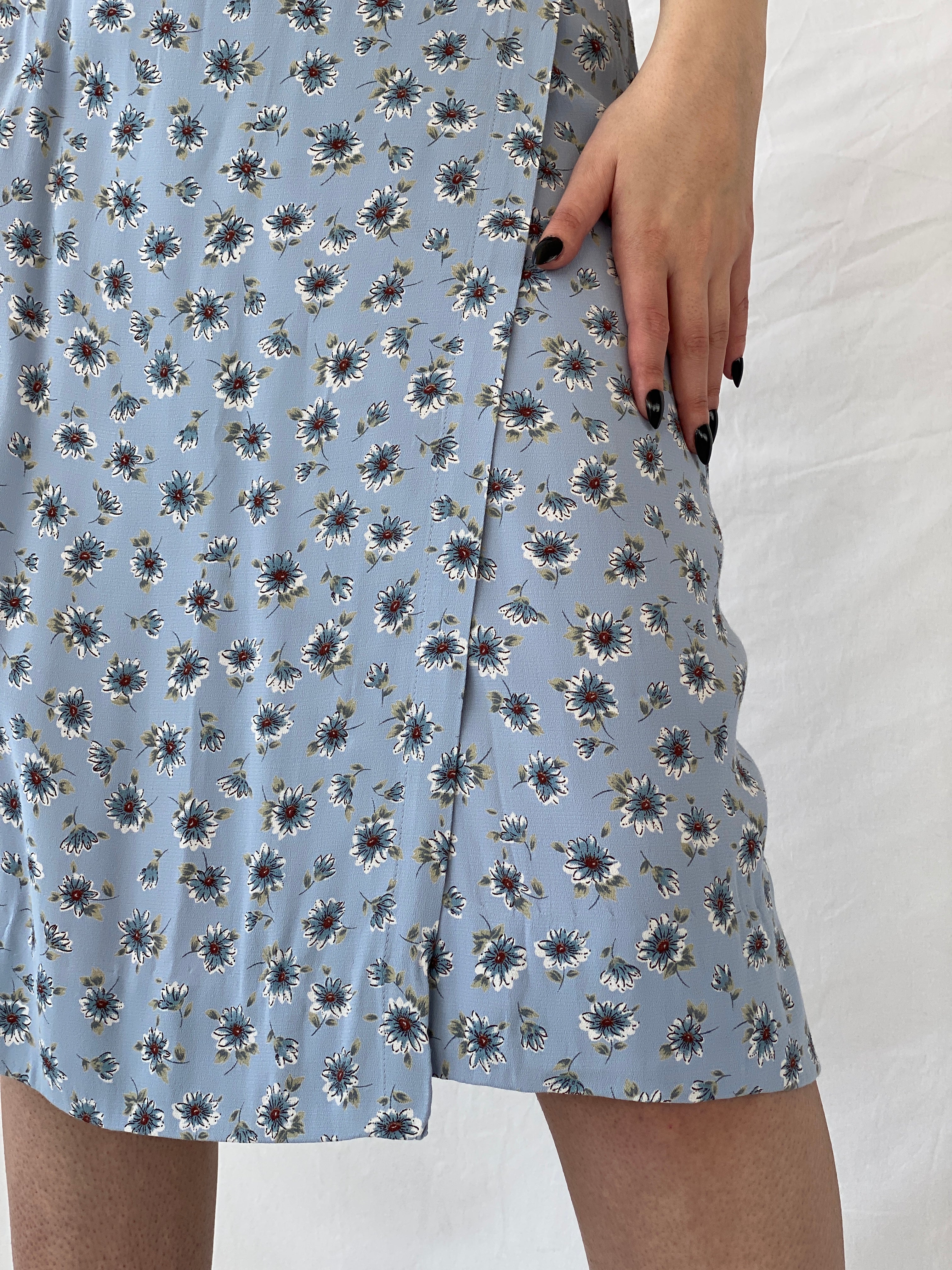 Beautiful Marks & Spenser Floral Blue Midi Wrap Fairycore Skirt - L