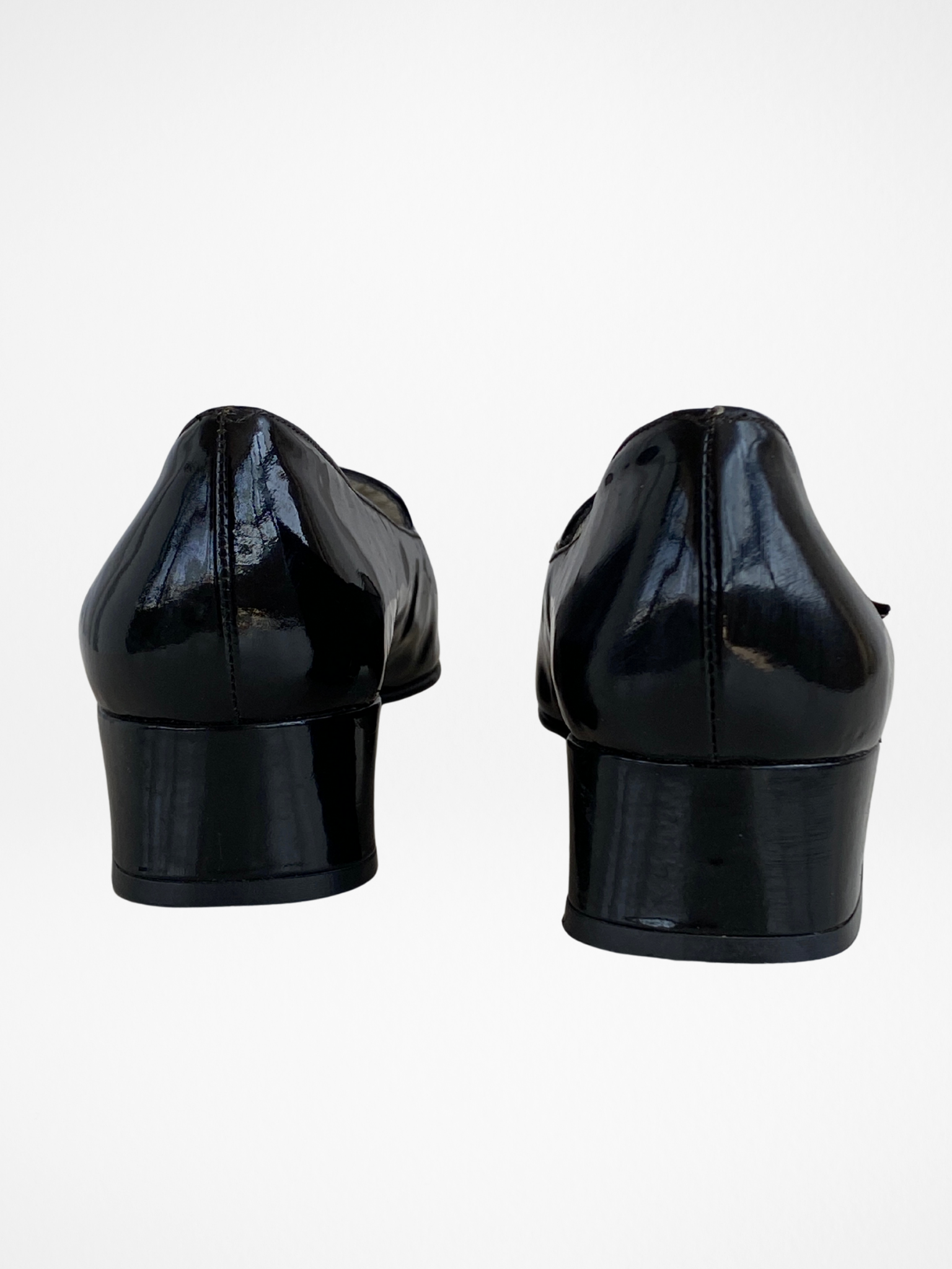 Vintage Laura Ashley Black Patent Leather Loafers with Buckle Detail – Women’s Size 38EU