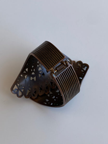 Vintage 1980s–90s Bronze-Tone Filigree Floral Fan Statement Bracelet