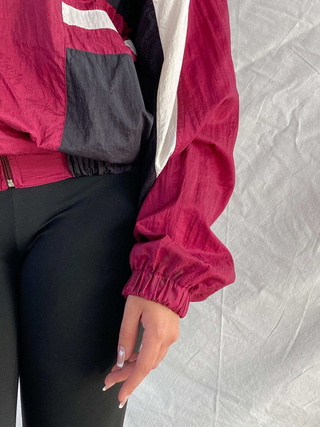 Vintage 80s/90s Wilson Windbreaker Jacket - Balagan Vintage Windbreaker Jacket 00s, 90s, NEW IN, Rama, Windbreaker Jacket