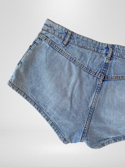 Vintage Morgan De Toi Light Wash Hot Mini Denim Shorts - M