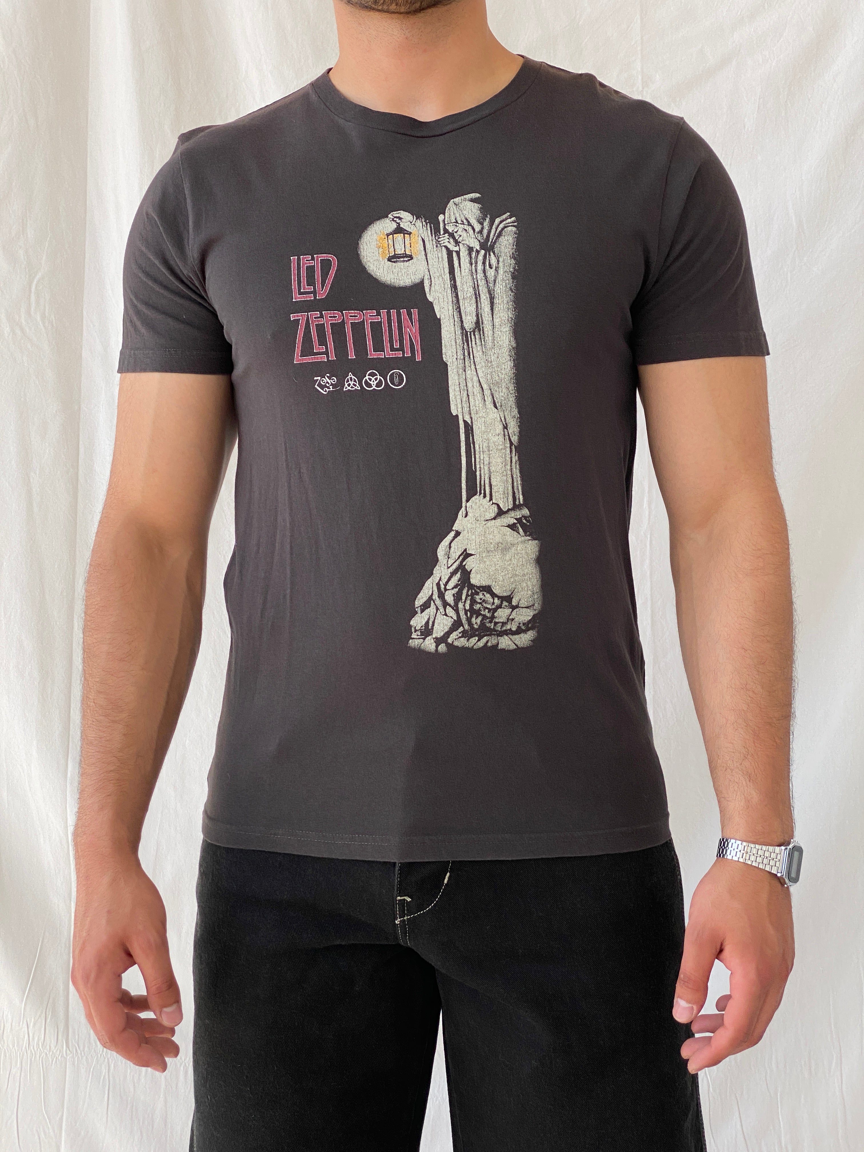 Led Zeppelin Zoso The Hermit by Cotton On Band T-shirt - M