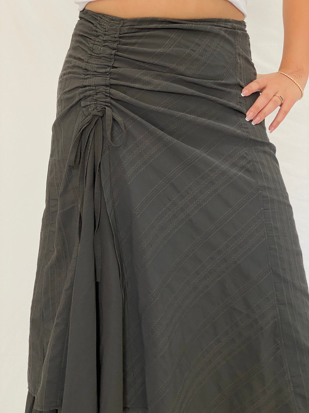 Y2K Whimsigoth Olive Green Ruched Layered Utility Midi Skirt – L Y2K Whimsigoth Olive Green Ruched Layered Utility Midi Skirt – L