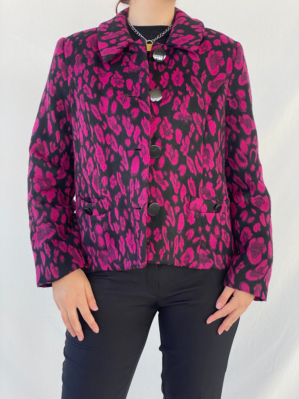 00s Women‘s Black & Pink Leopard Print Jacket - L